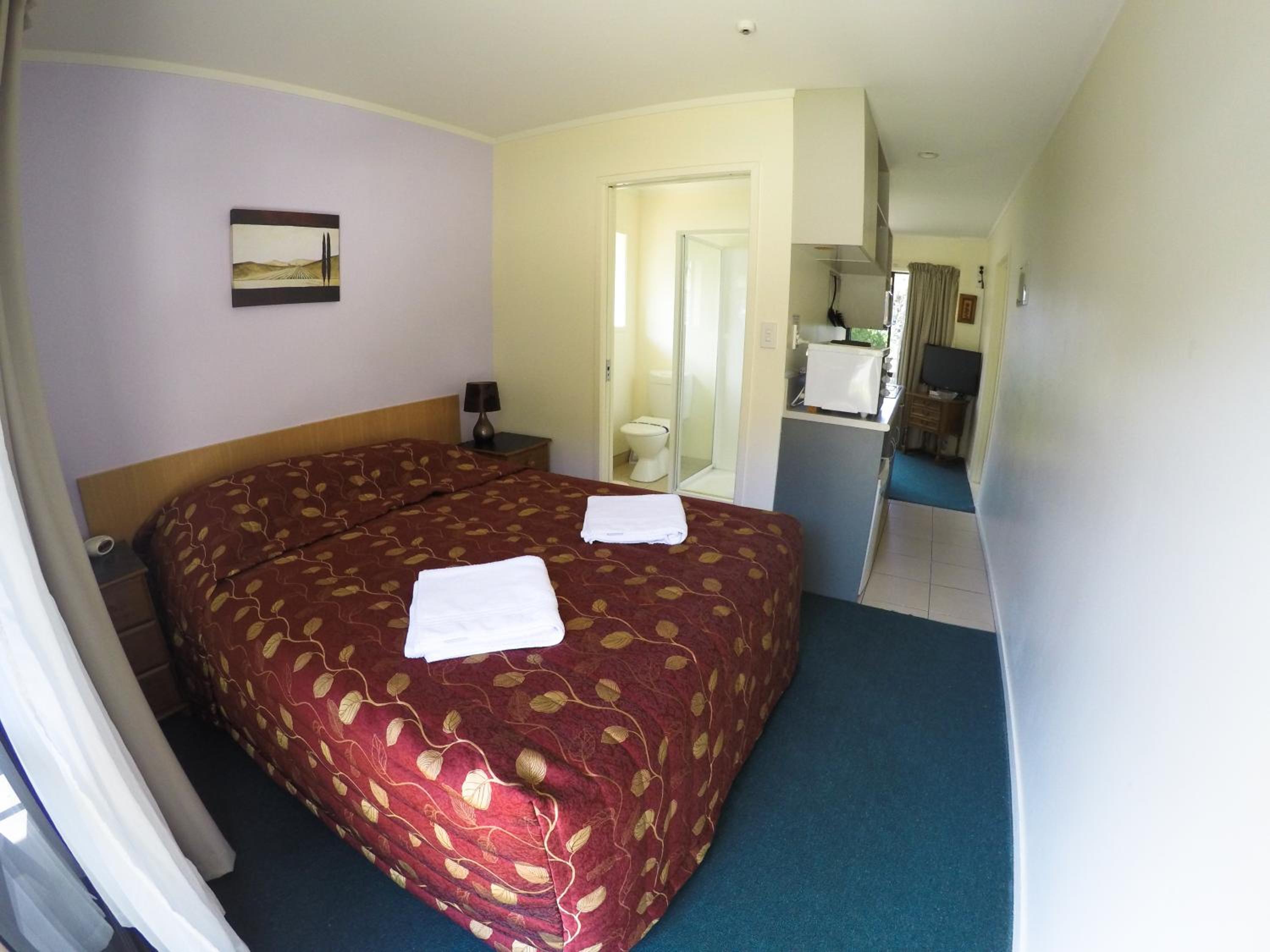 Basic Double Room photo 1