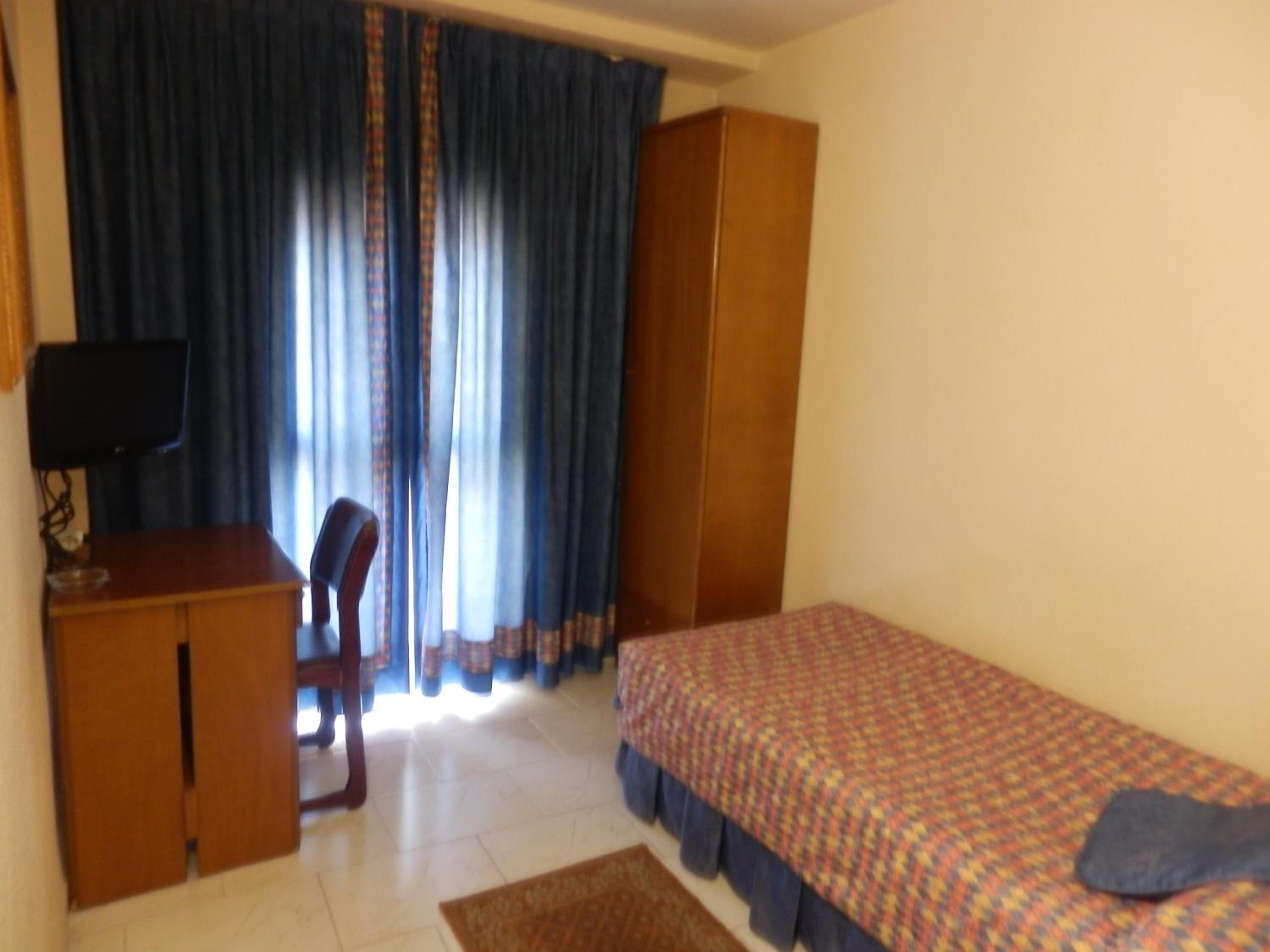 Single Room photo 3