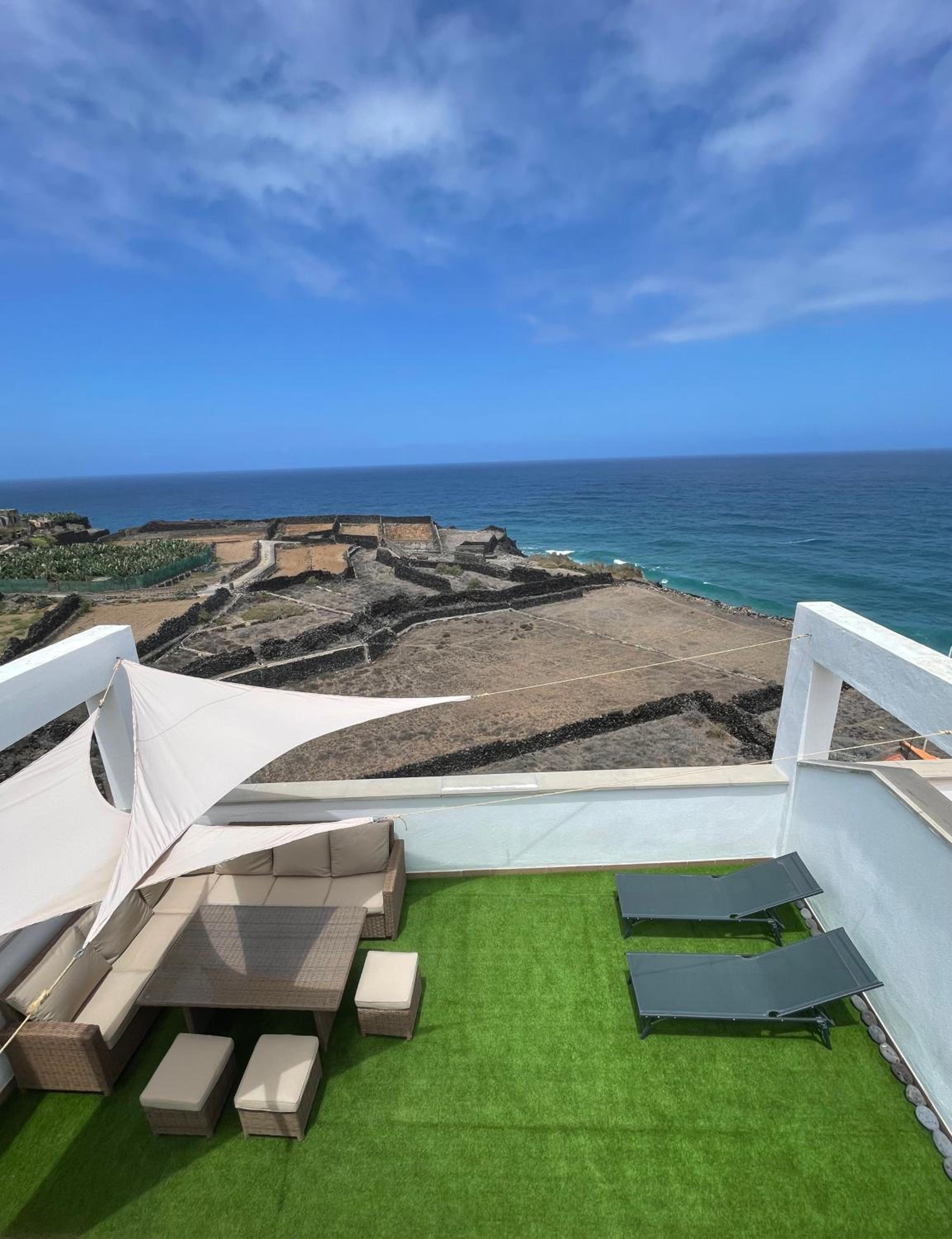 Two-Bedroom Apartment with Ocean View photo 3