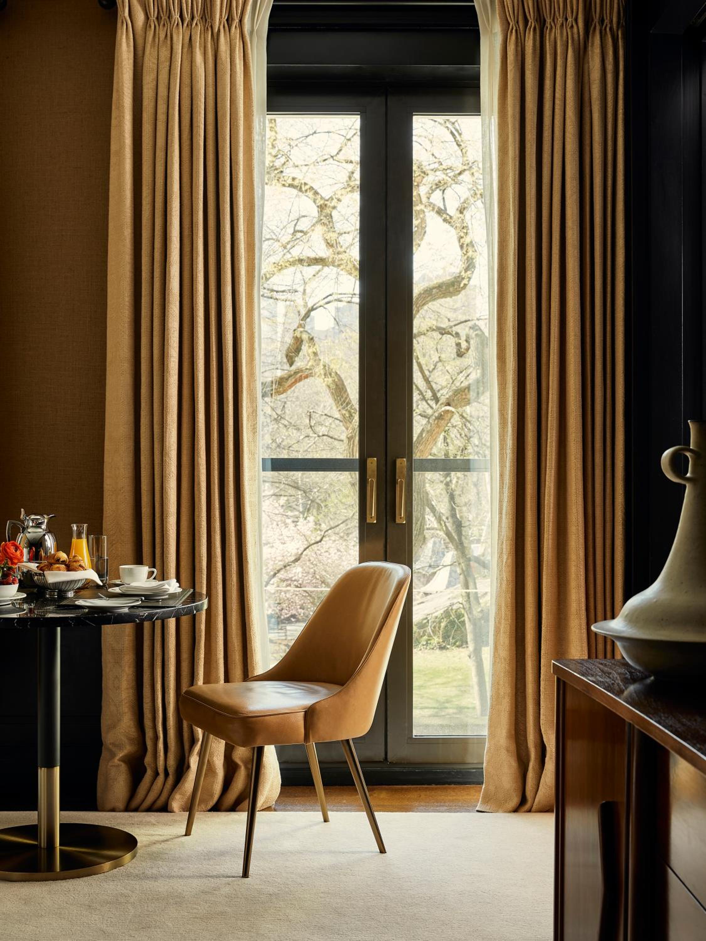 Central Park Clubhouse Suite photo 2
