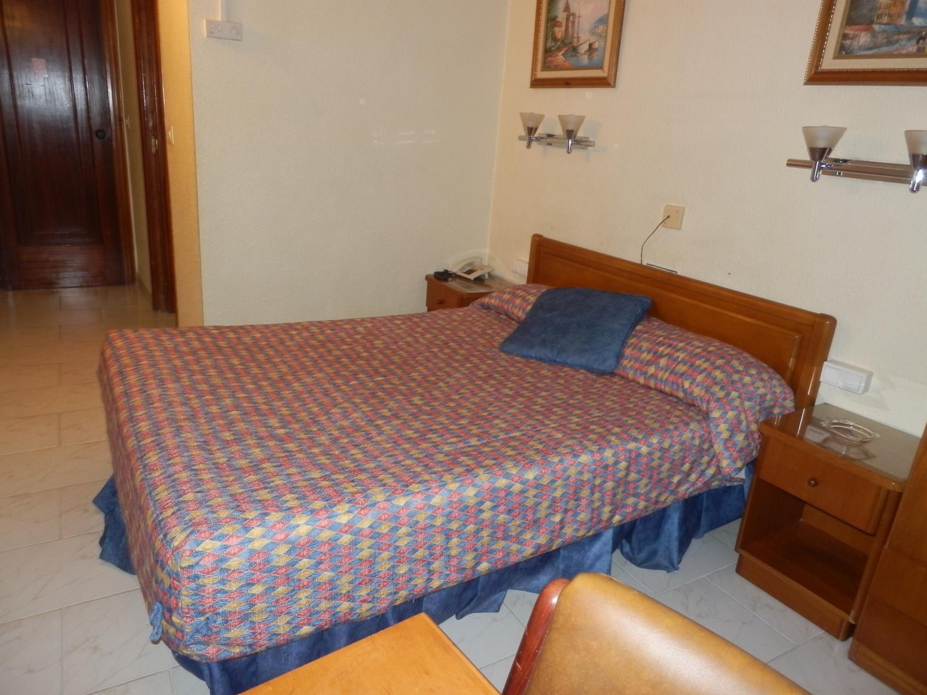 Double or Twin Room photo 2