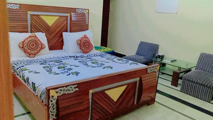 Budget Double Room photo 1