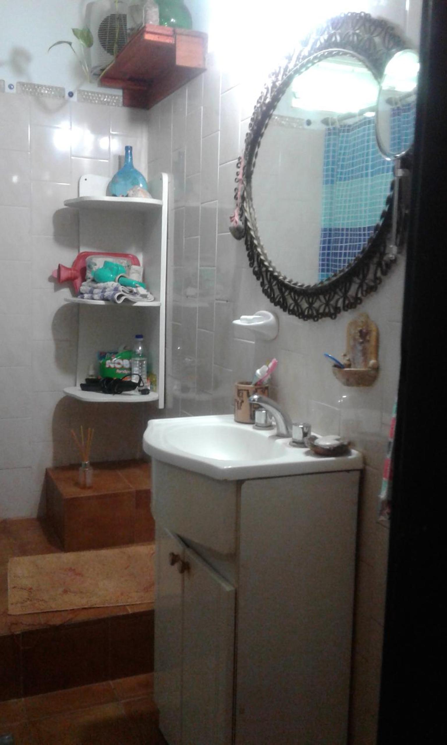 Double Room with Shared Bathroom photo 1