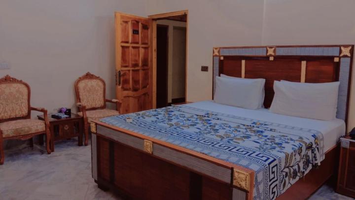 Budget Double Room photo 2
