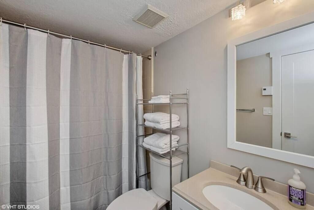 One-Bedroom House photo 3