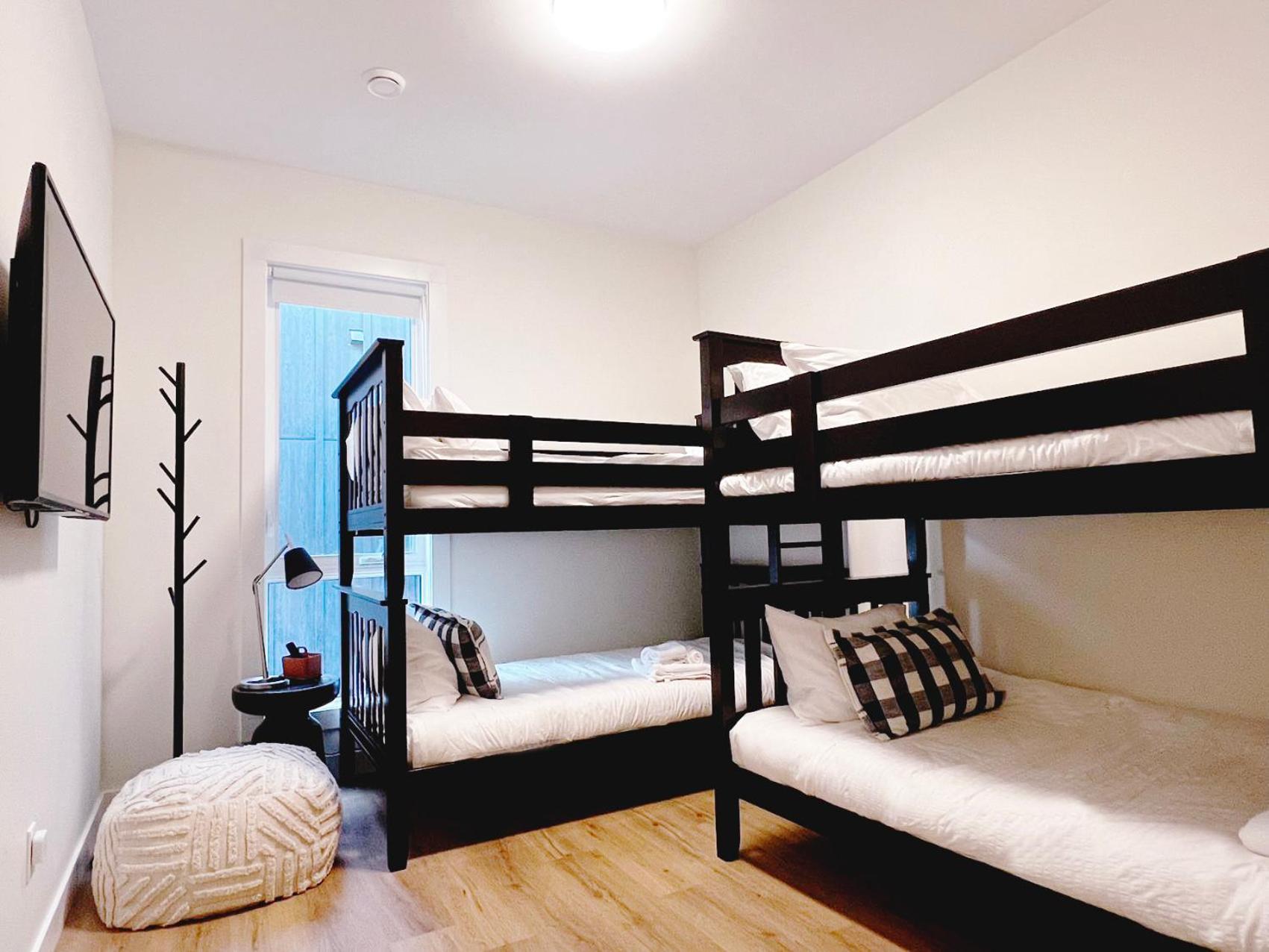 Four-Bedroom Vacation Home photo 1