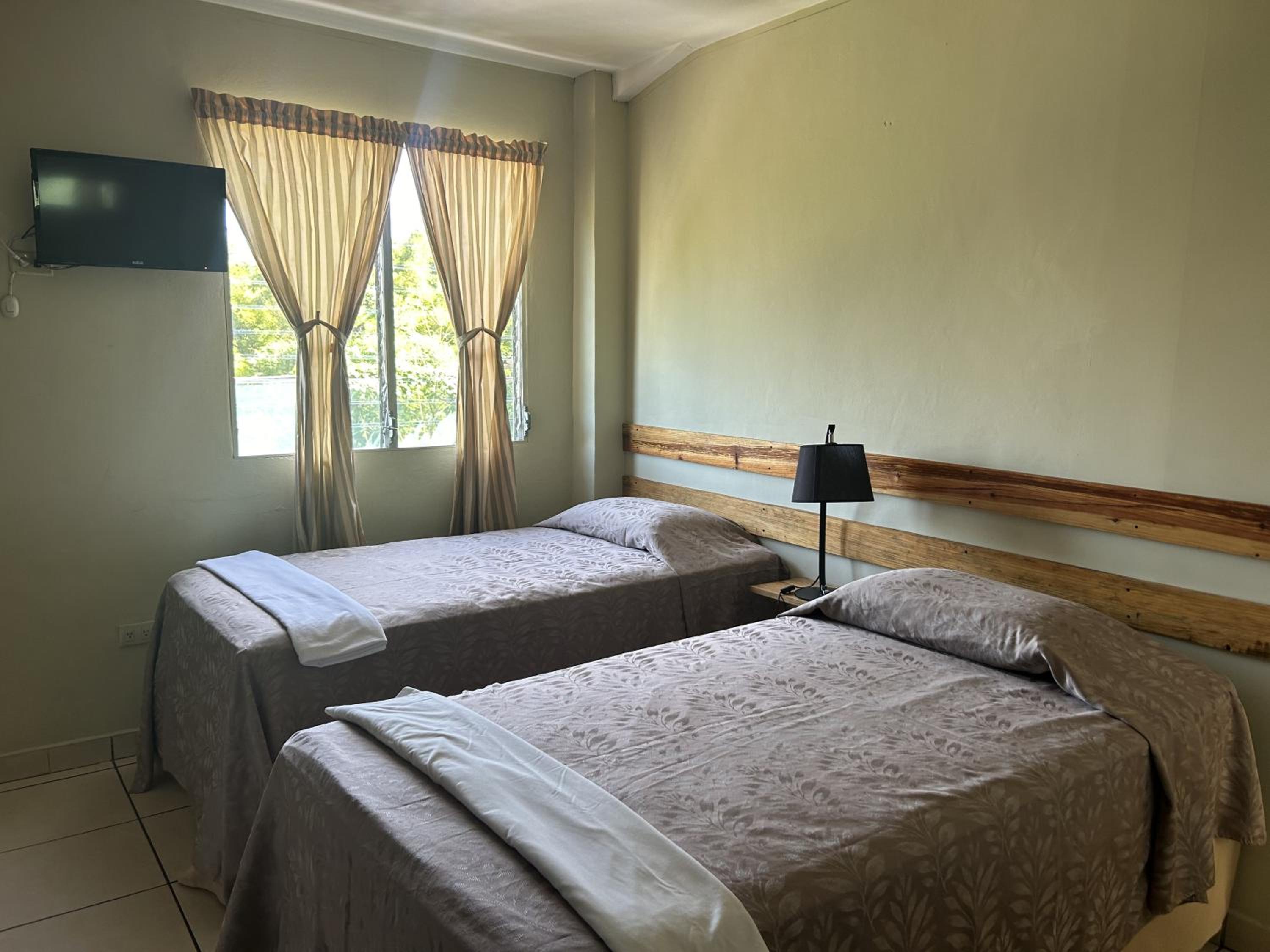 Quadruple Room photo 2