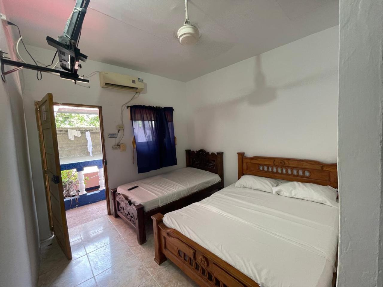 Standard Triple Room photo 3