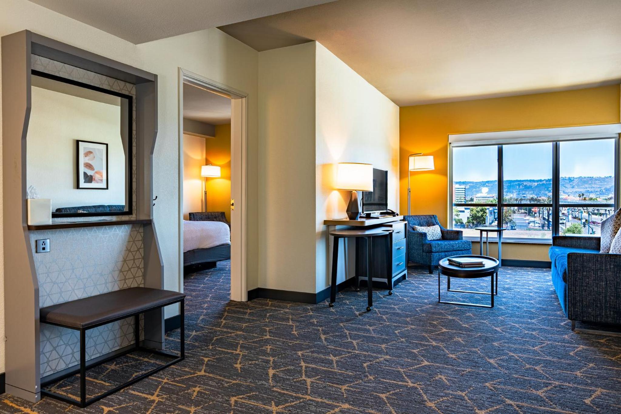 King Suite - Photo 11