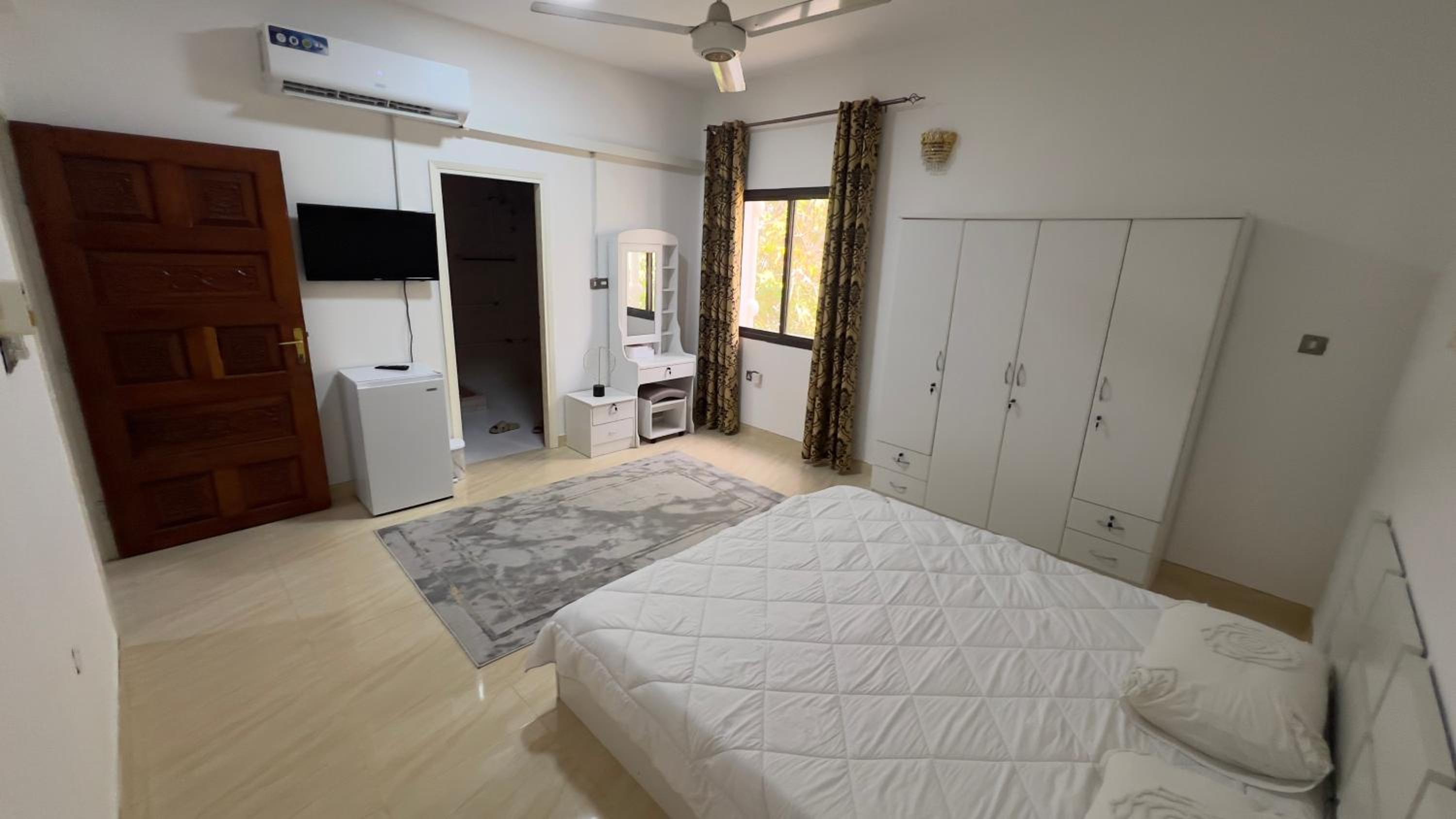 Double Room With Private Bathroom photo 3