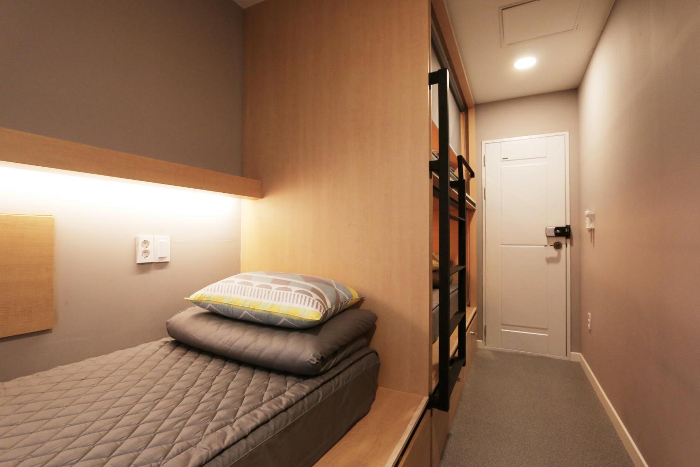 Triple Room with Shared Bathroom