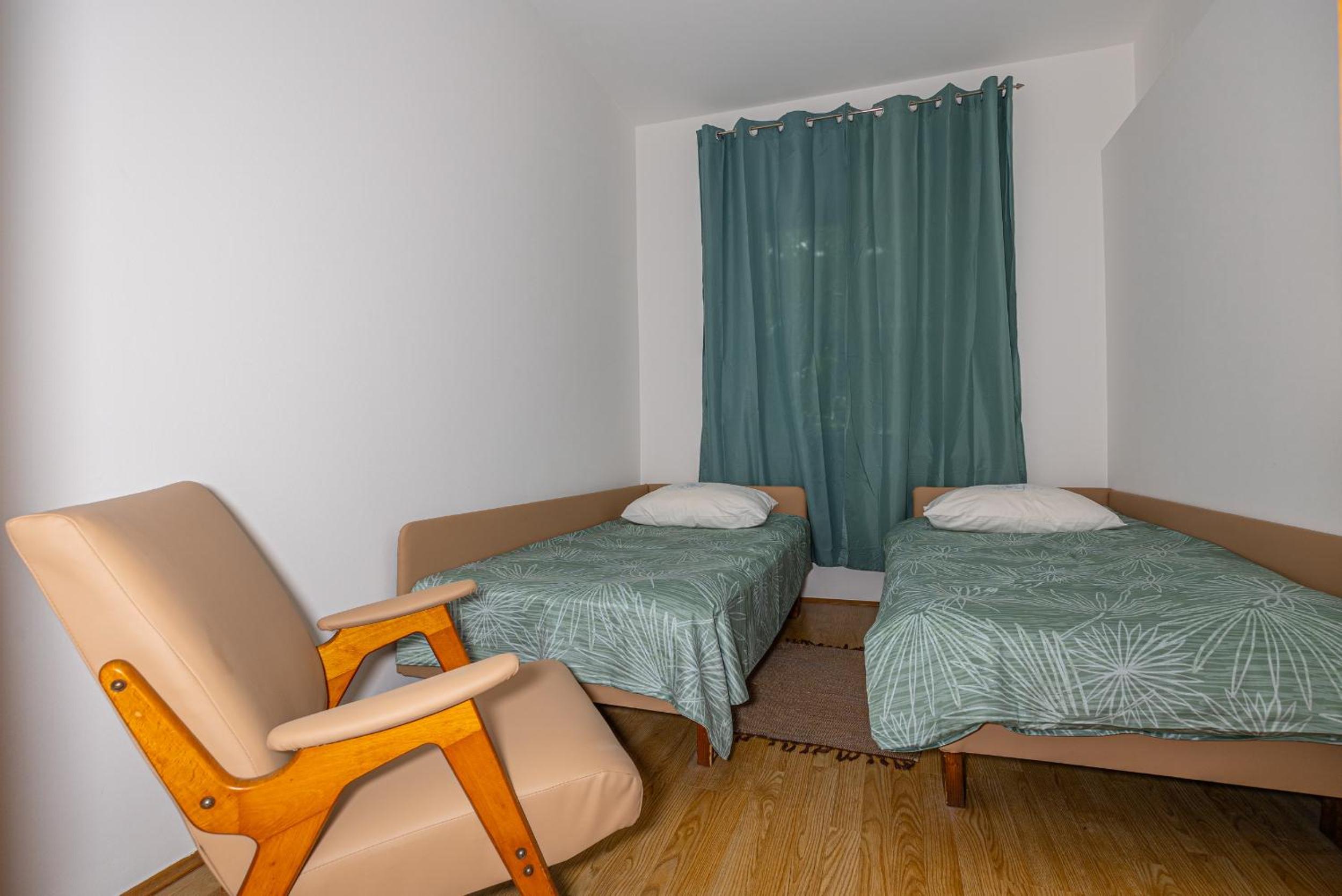 Three-Bedroom Deluxe Apartment