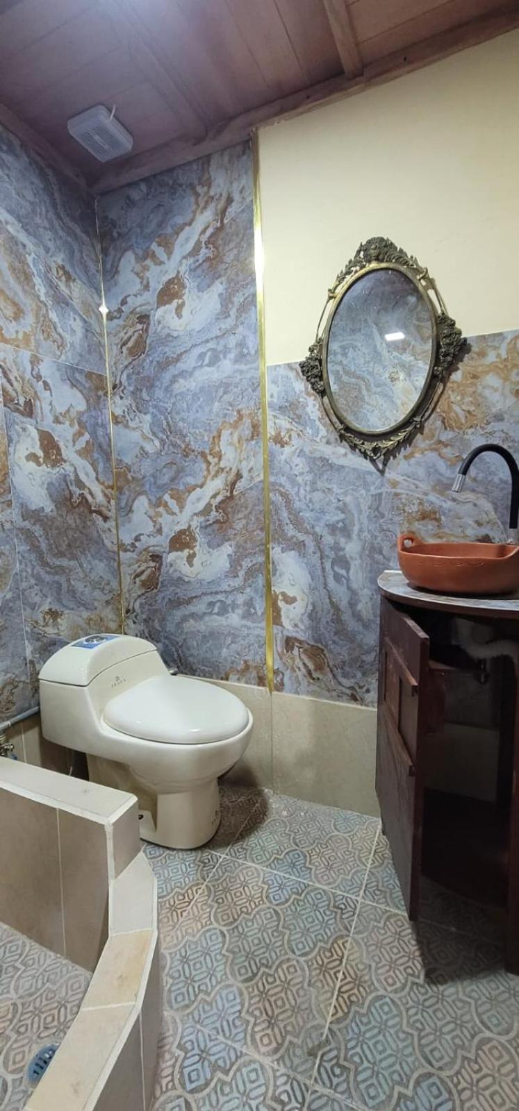 Double Or Twin Room With Private Bathroom photo 3