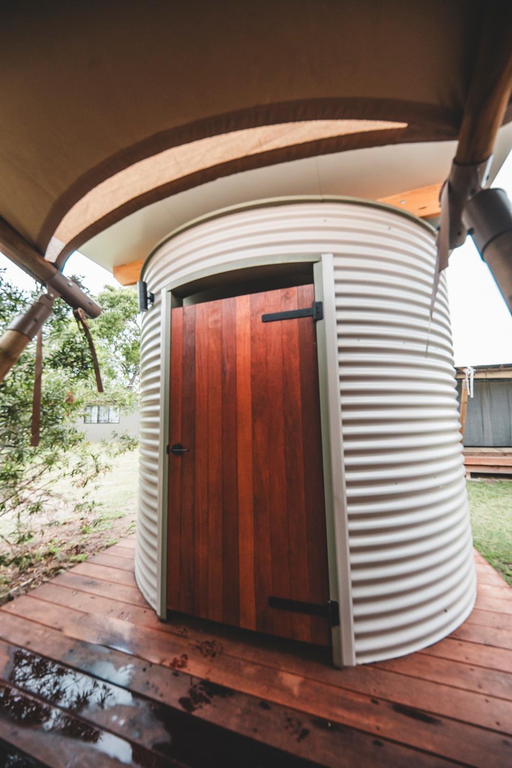 Deluxe Safari Tent photo 2