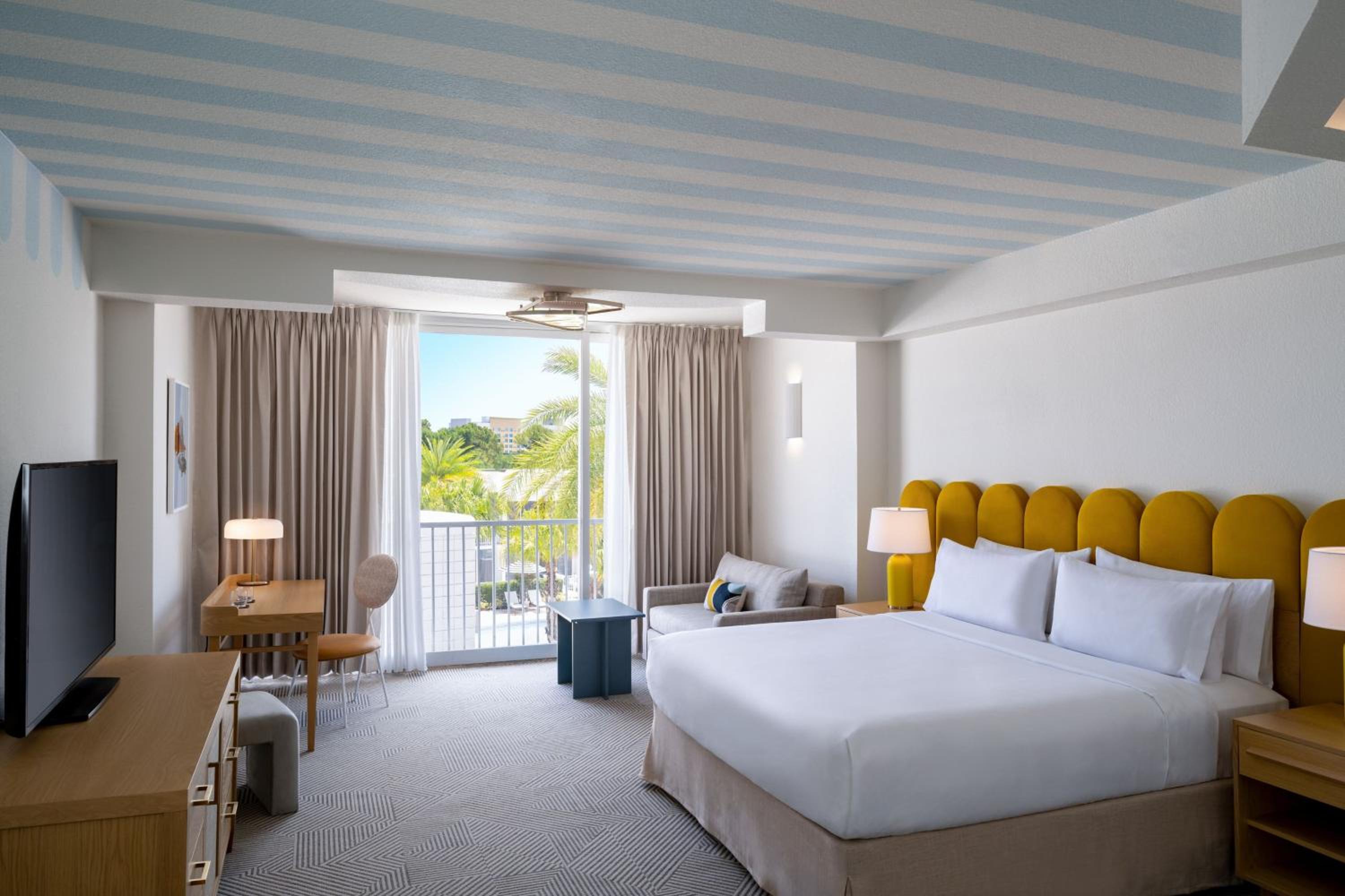 King Room with Pool View
