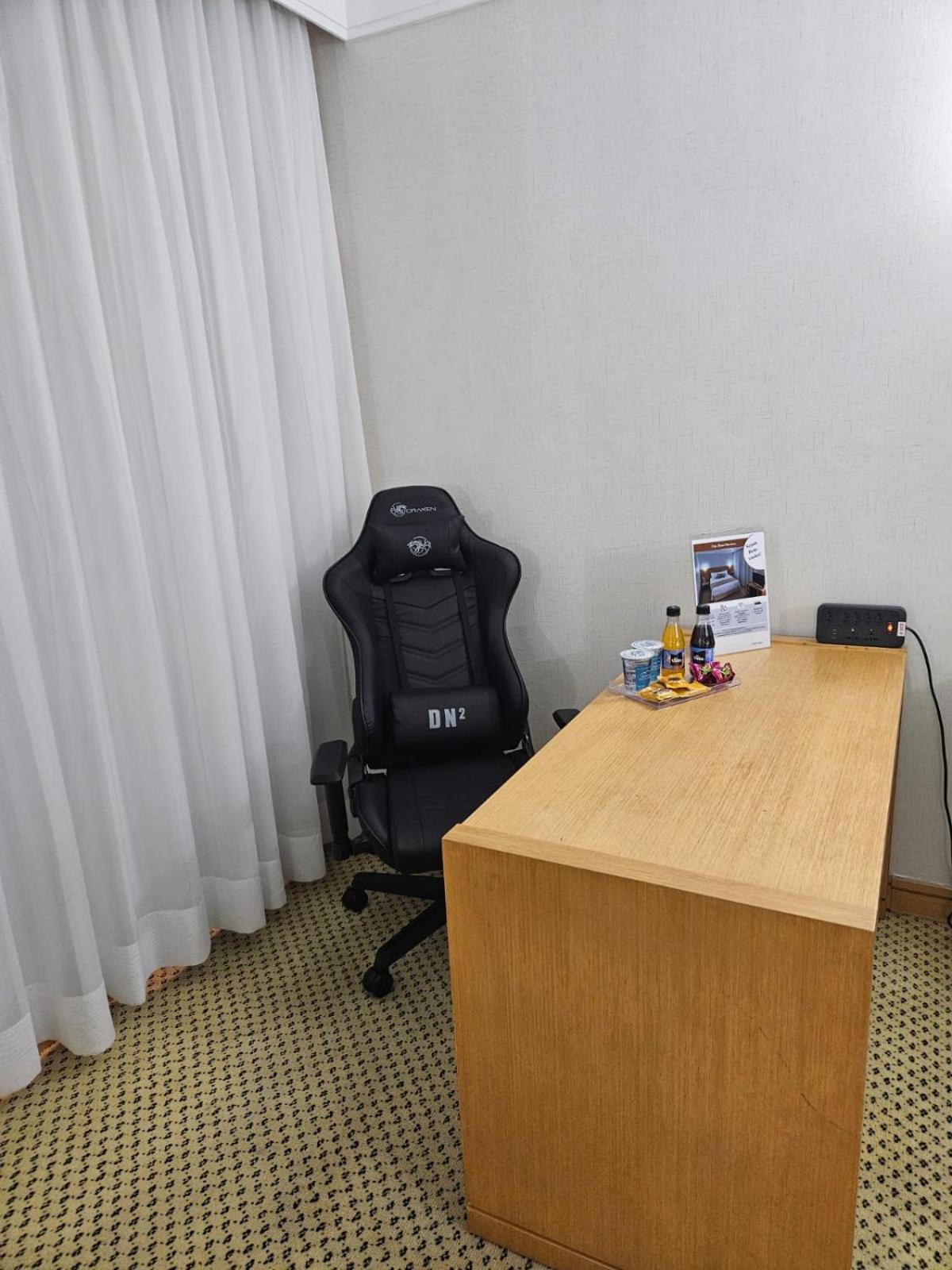 Deluxe Queen Room photo 2