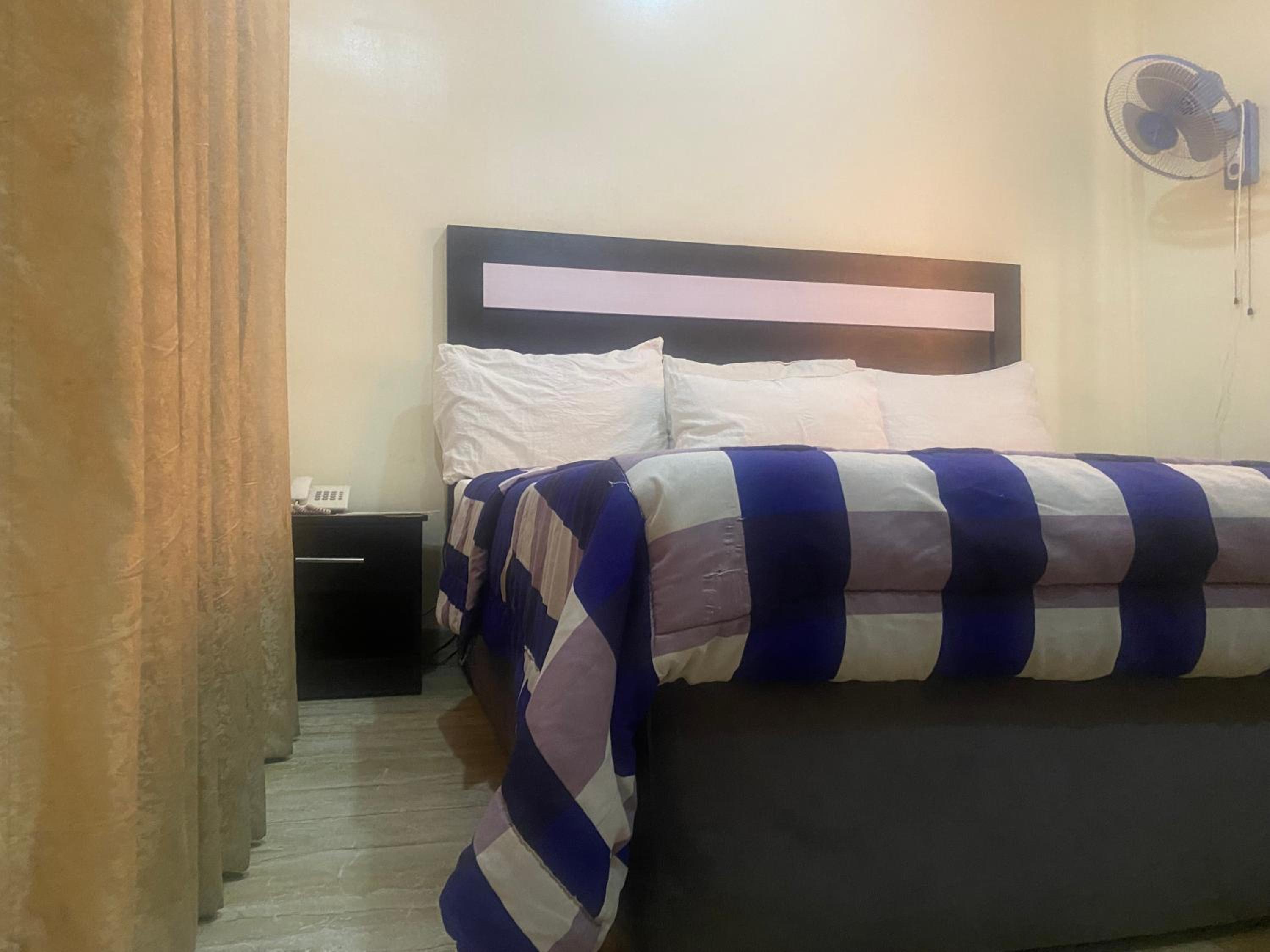 Standard Double Room photo 2