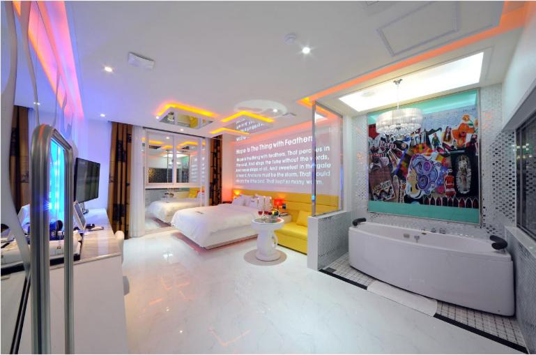 Deluxe Twin Room - Photo 1