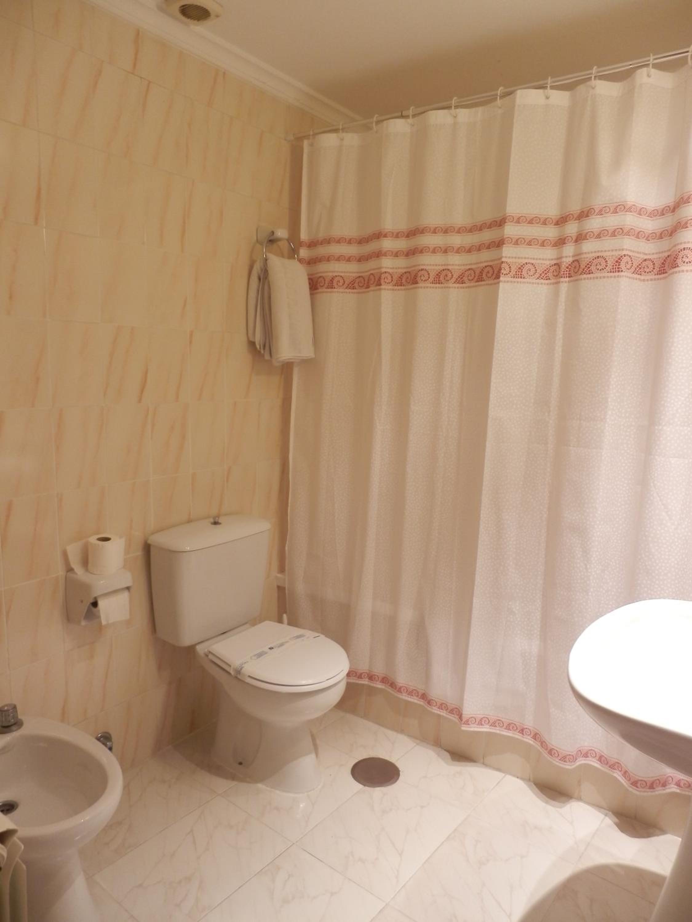 Double or Twin Room photo 3