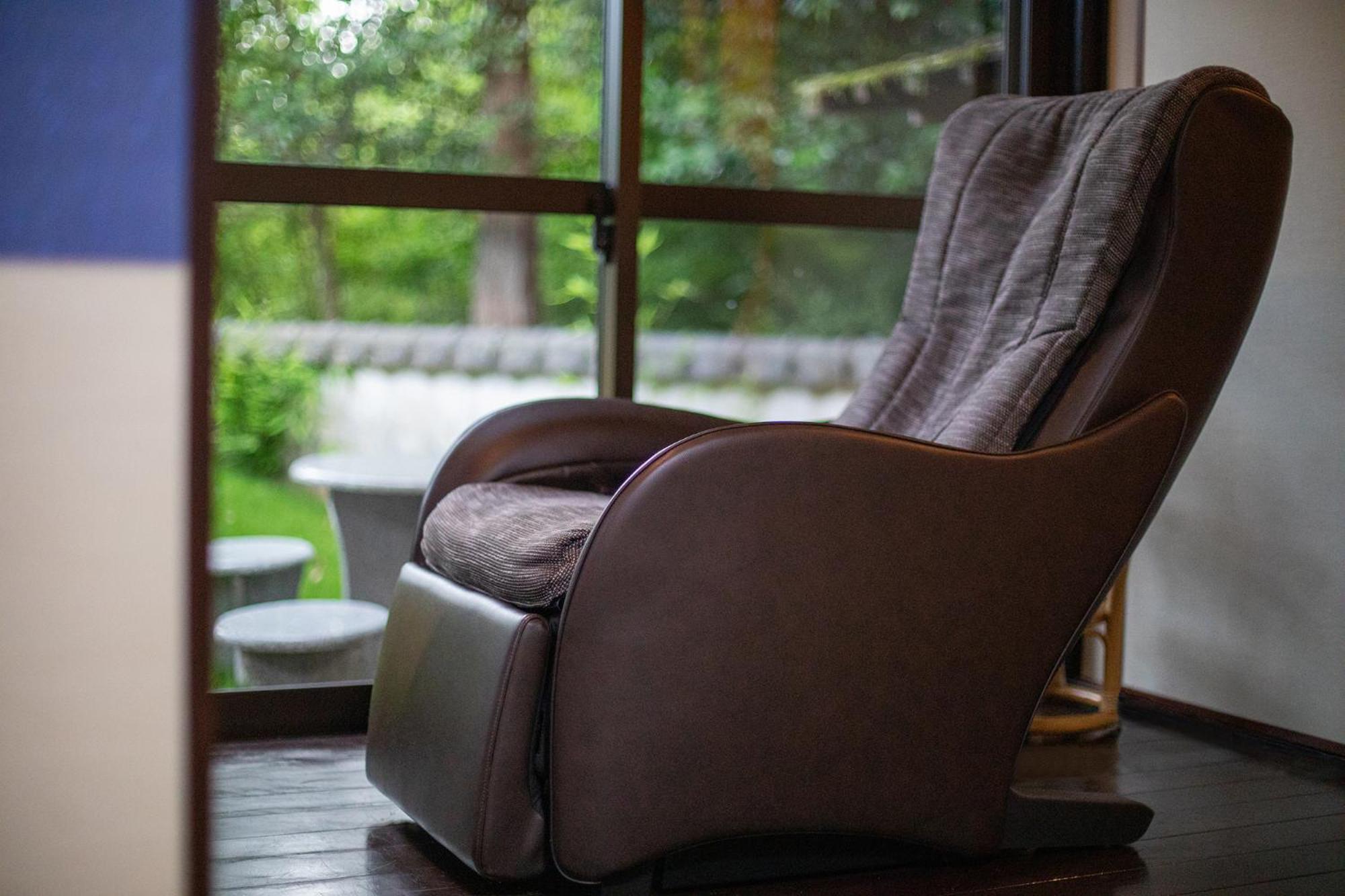 Deluxe Family Room with Private Hot Spring photo 2