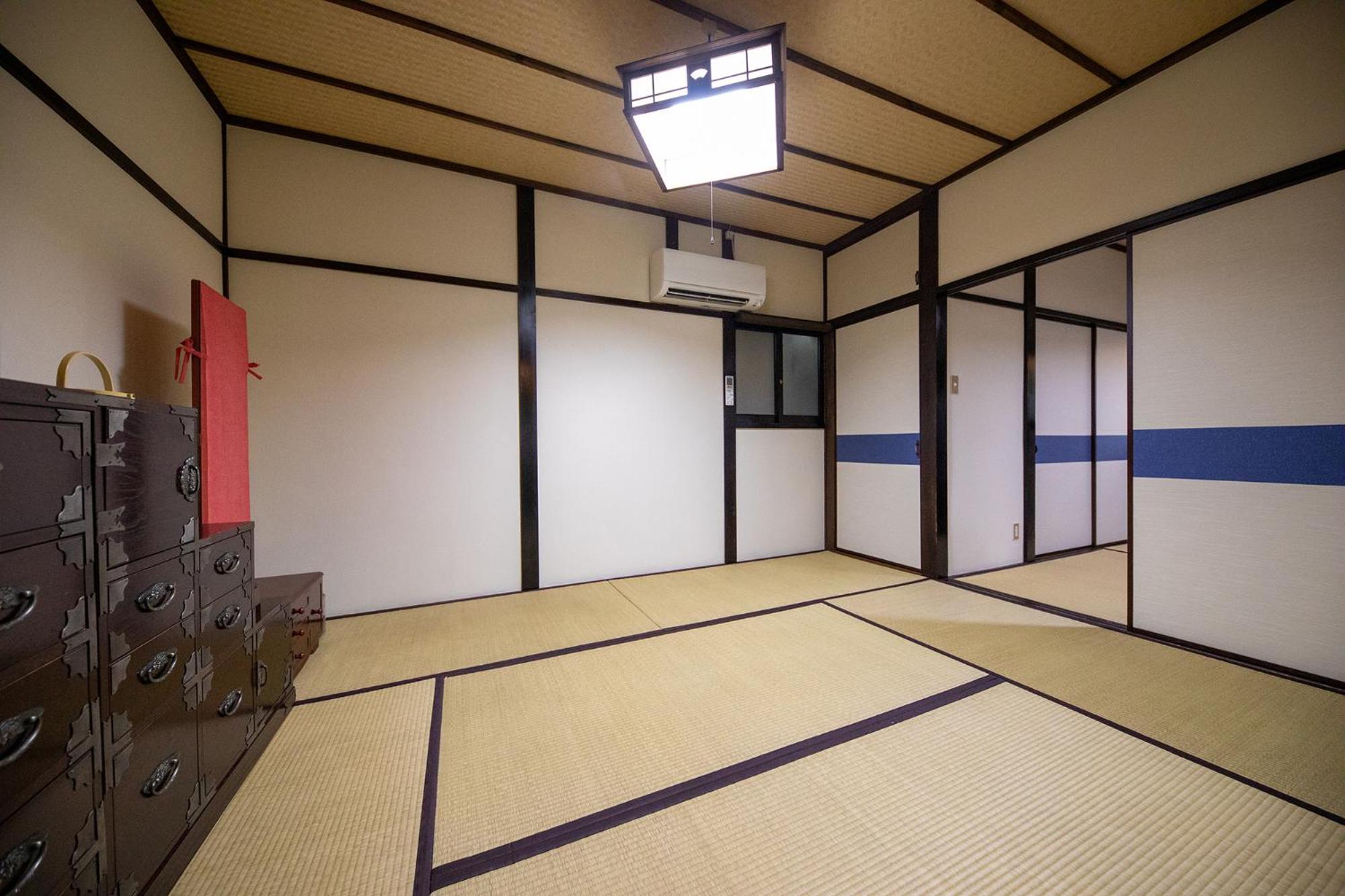 Deluxe Family Room with Private Hot Spring photo 3