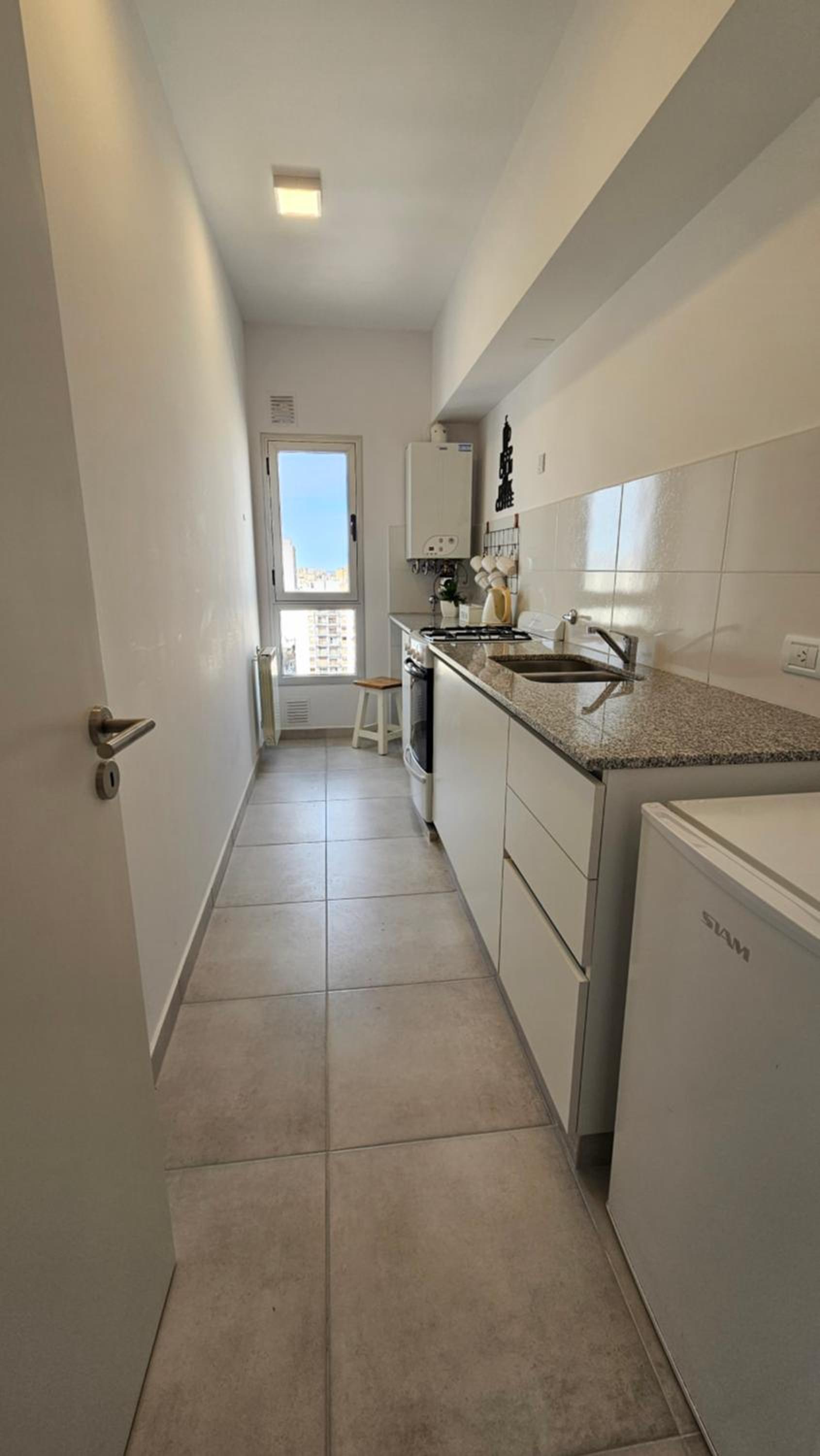One-Bedroom Apartment With City View photo 2