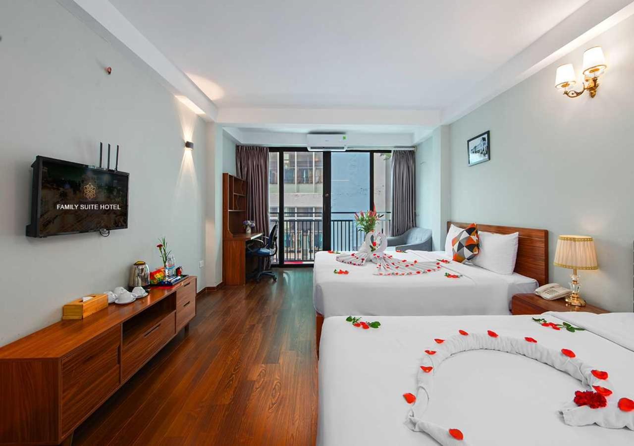 Triple Room with City View