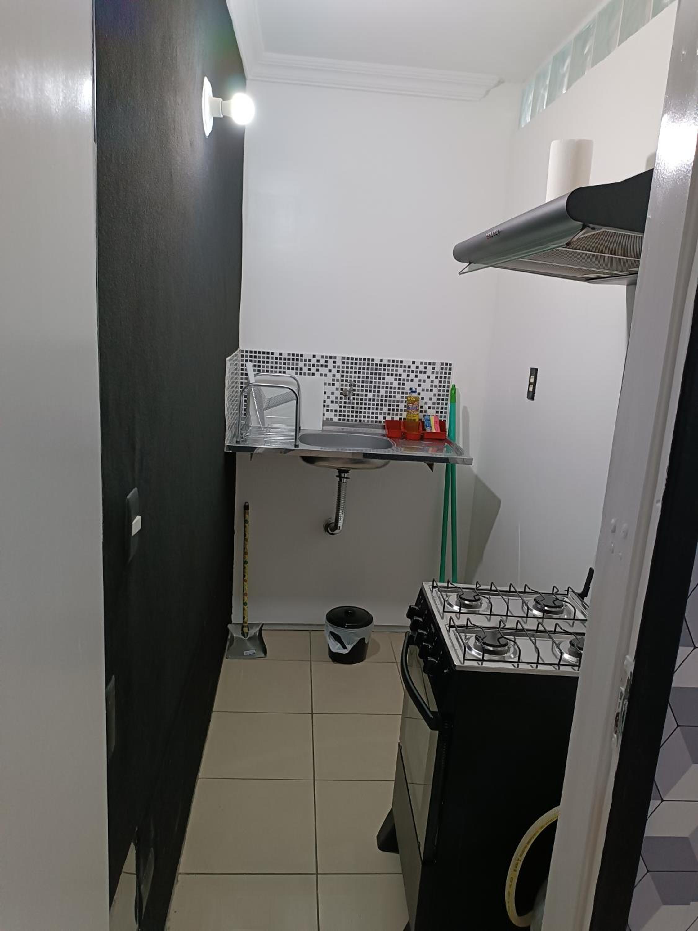 One-Bedroom Apartment photo 2