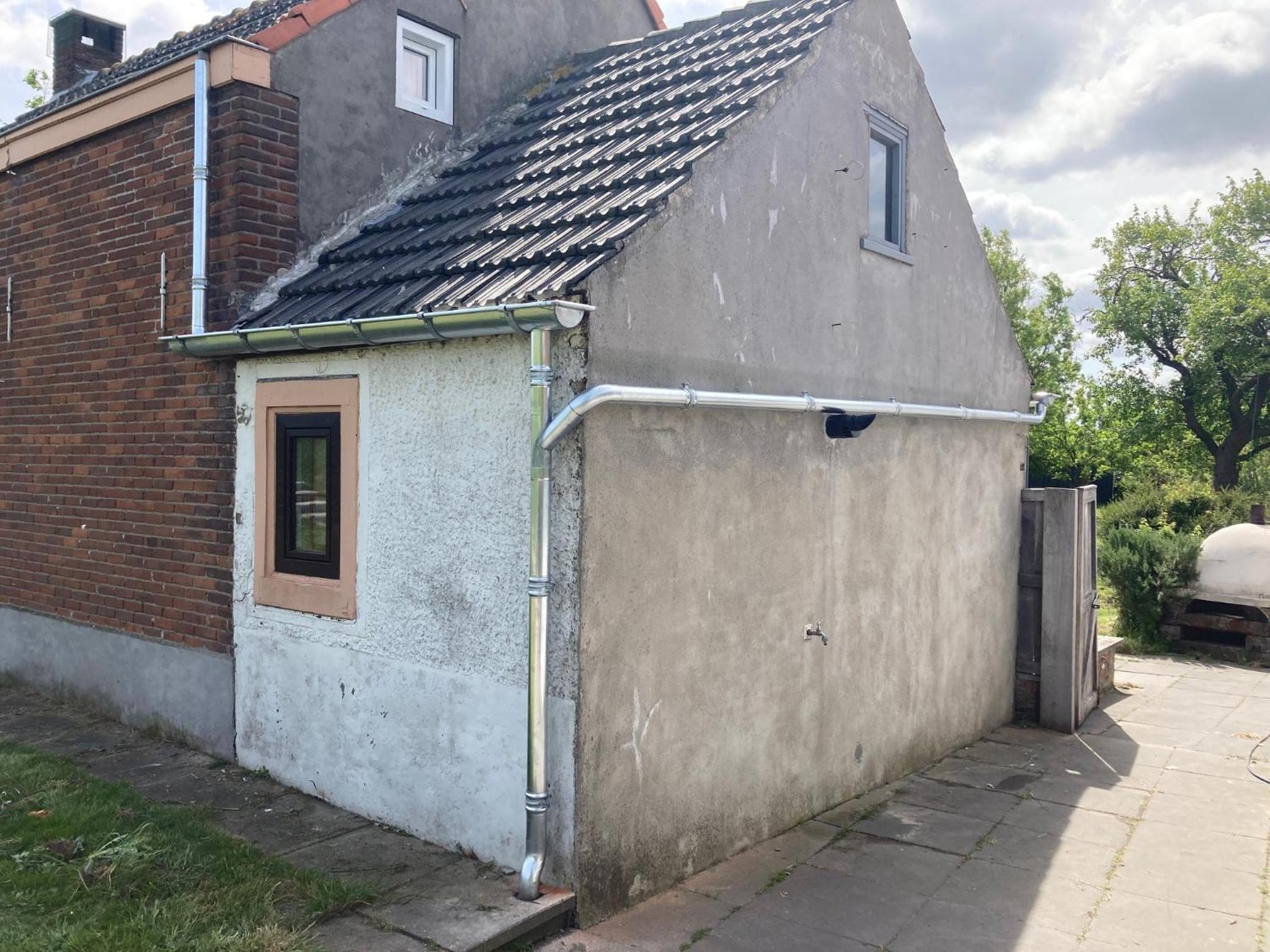 Two-Bedroom House photo 2