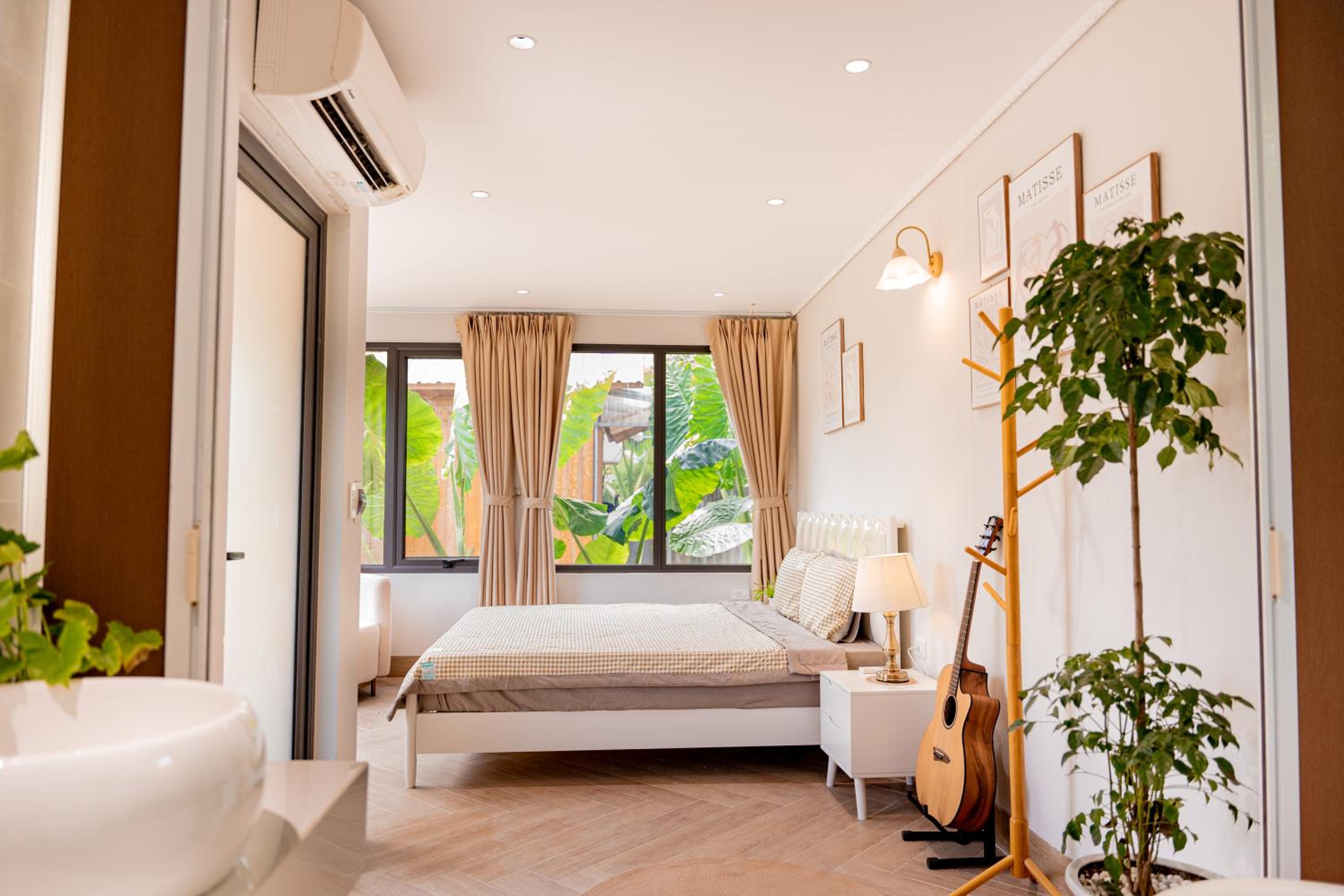 King Room with Garden View photo 2