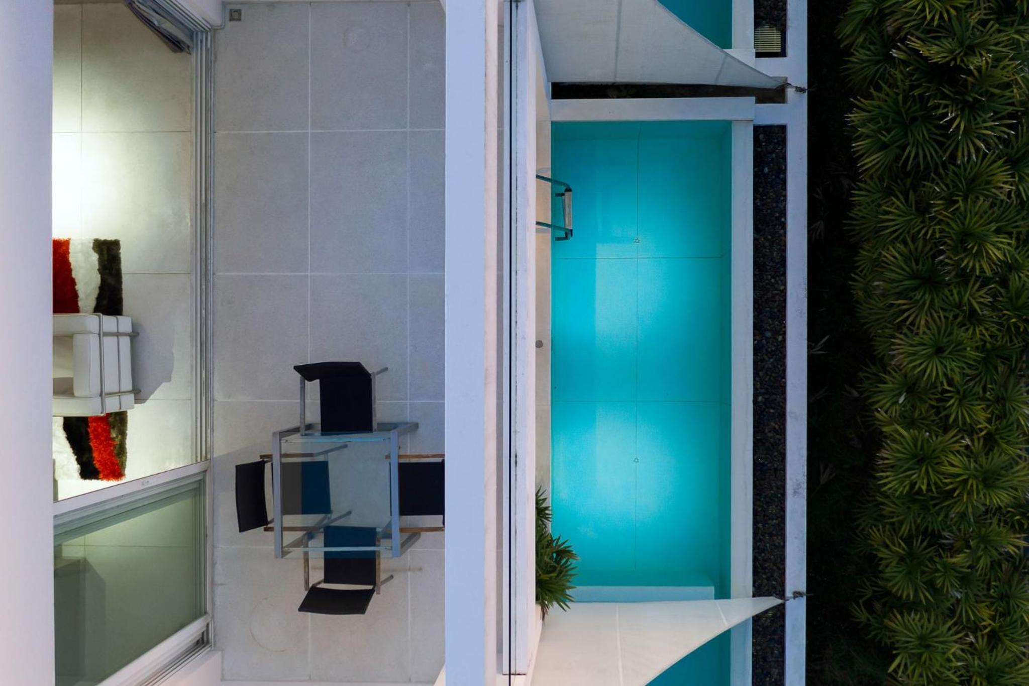 Duplex Suite - Photo 4
