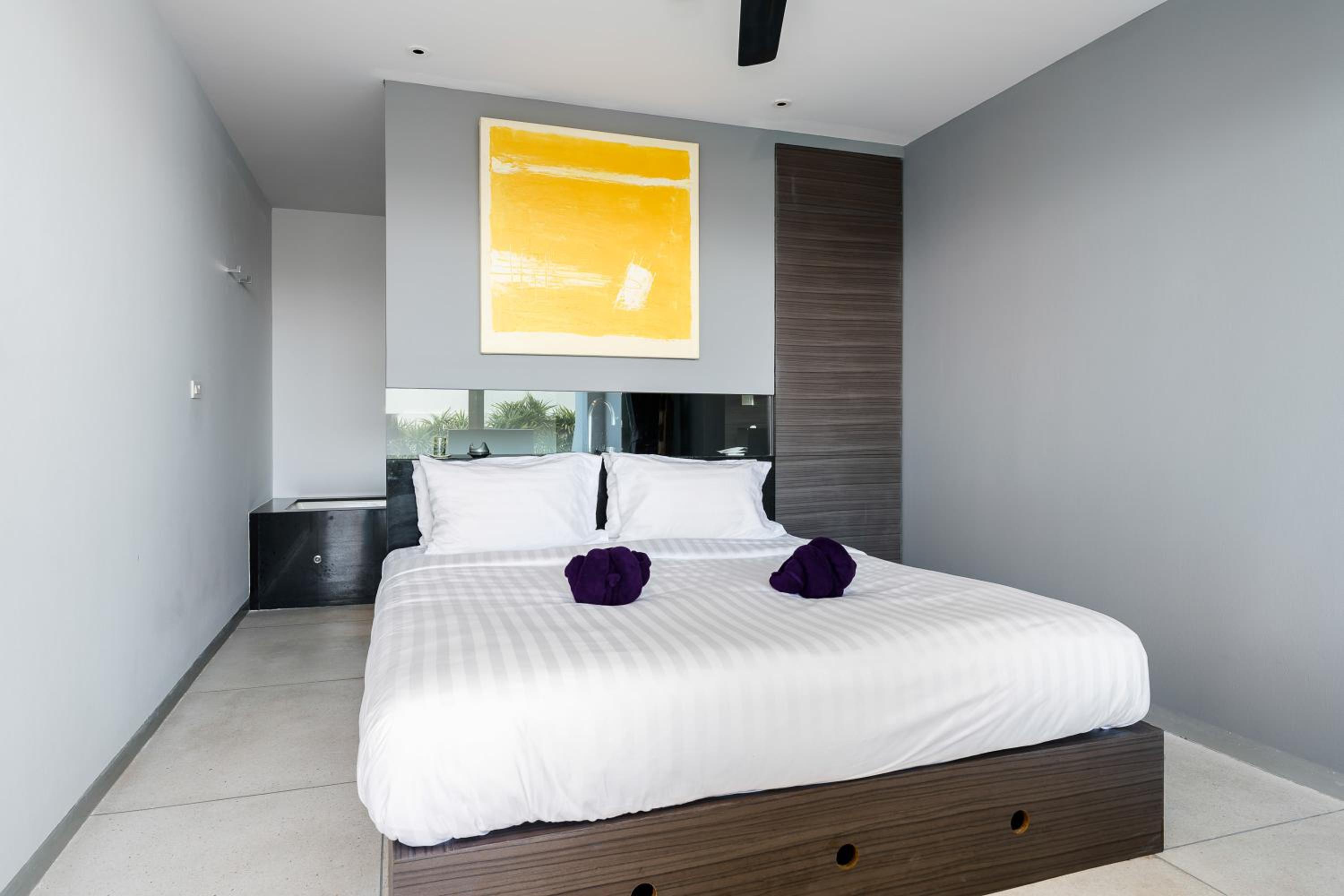 Duplex Suite - Photo 3