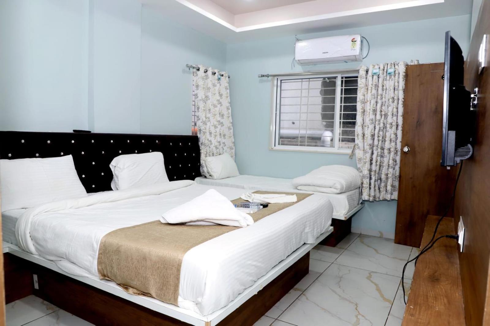Superior King Room photo 2