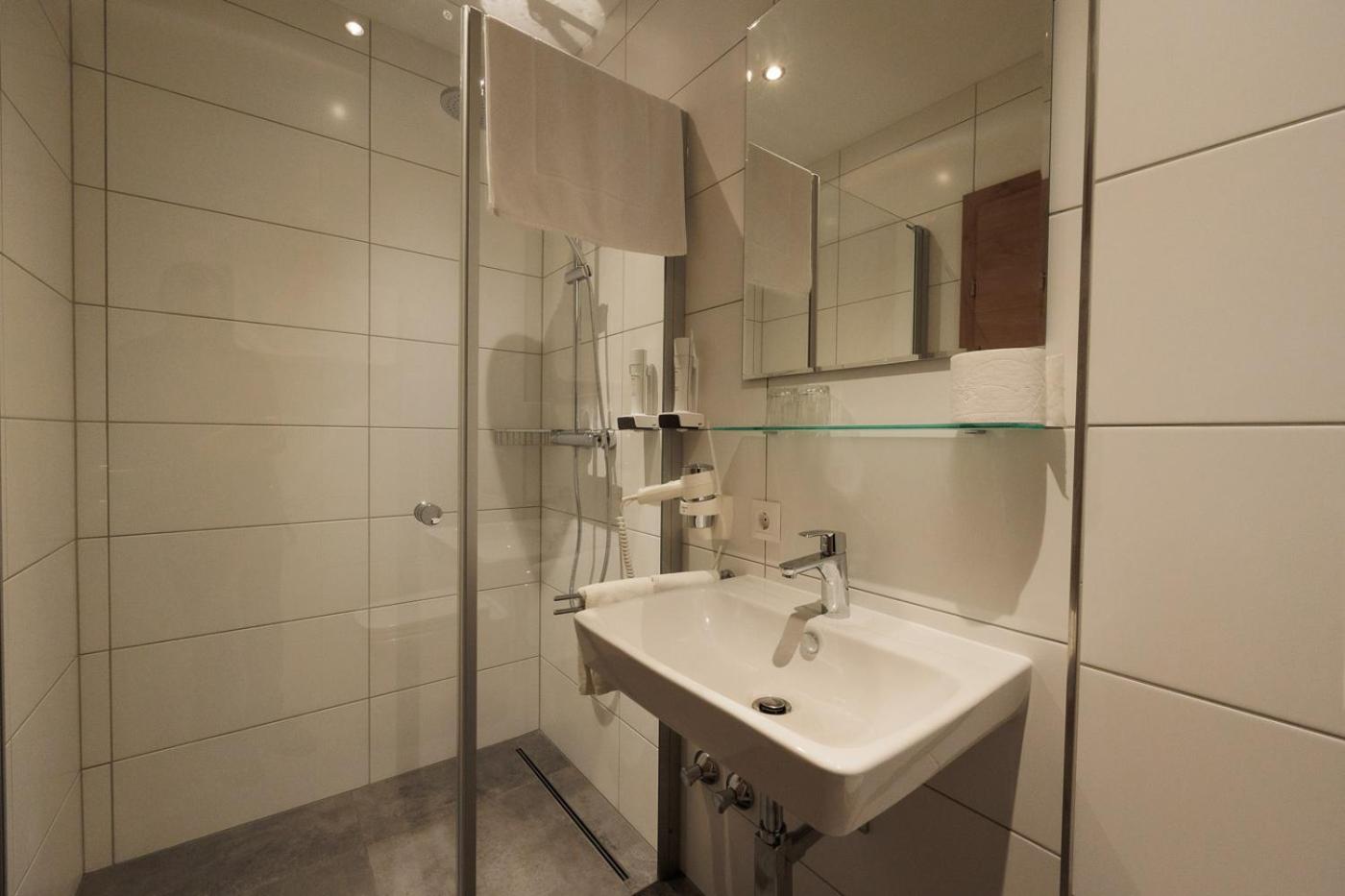 Premium Triple Room - Photo 6