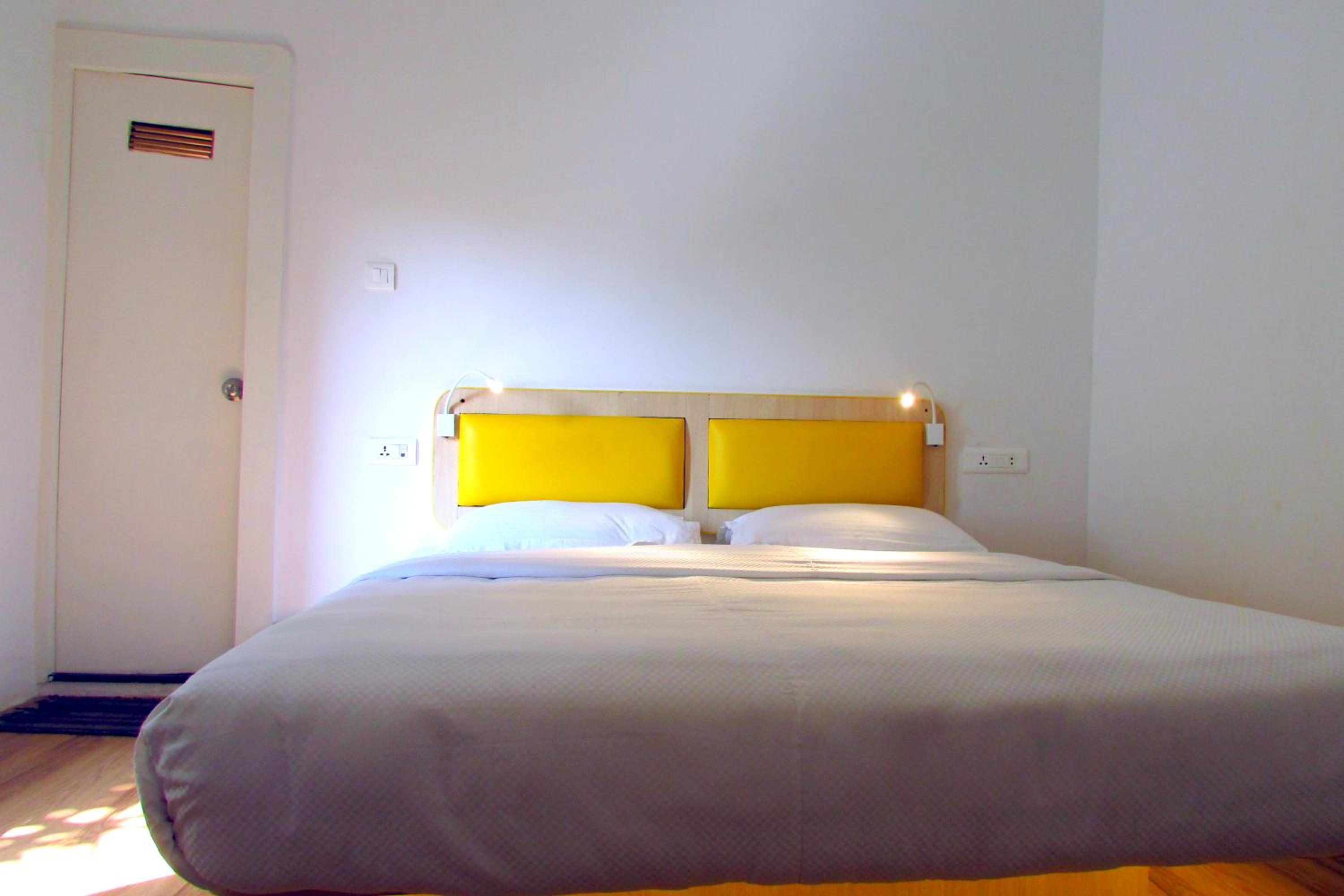 Superior Twin Room photo 2