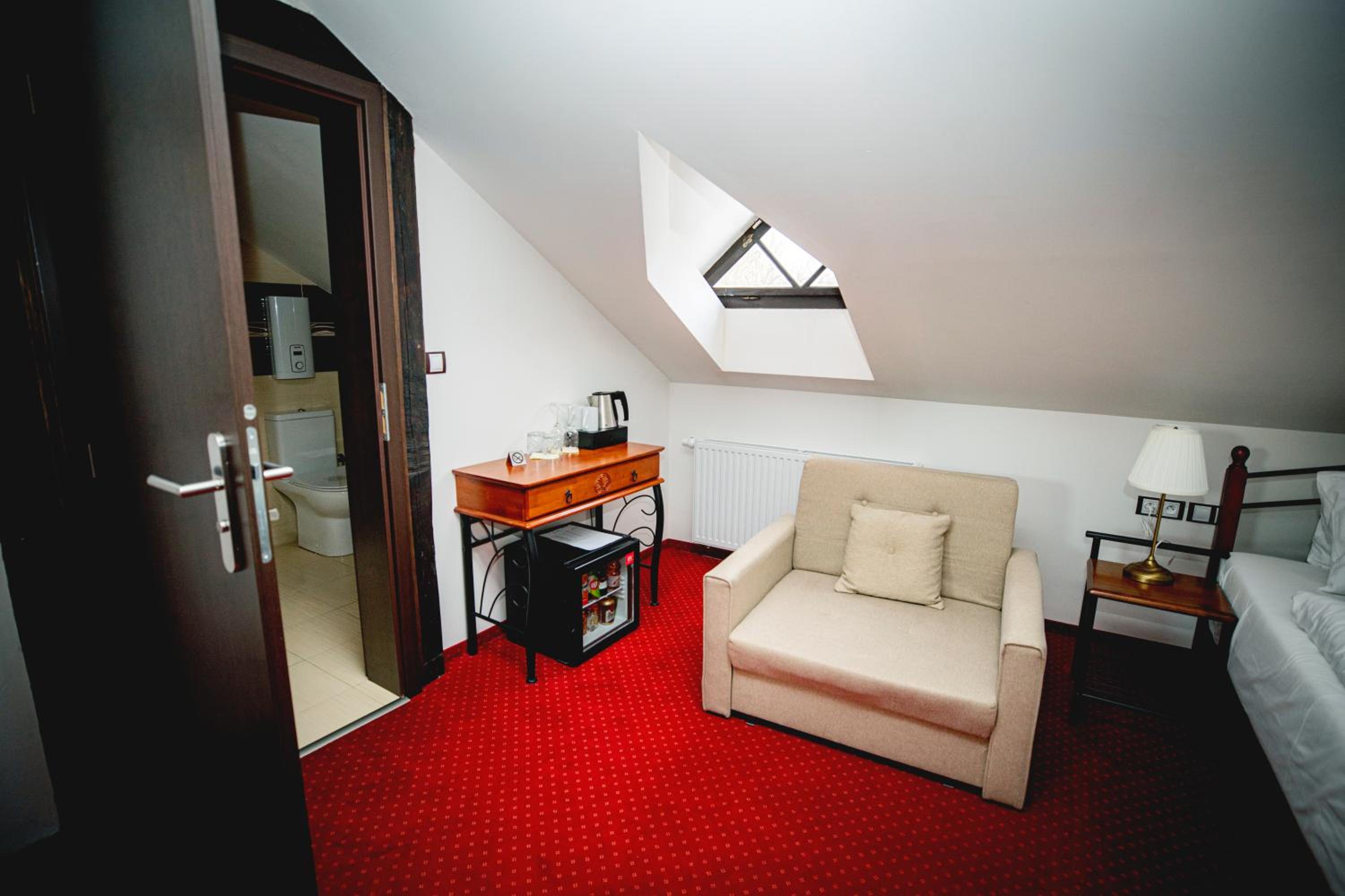 Double Room with Terrace - Photo 3