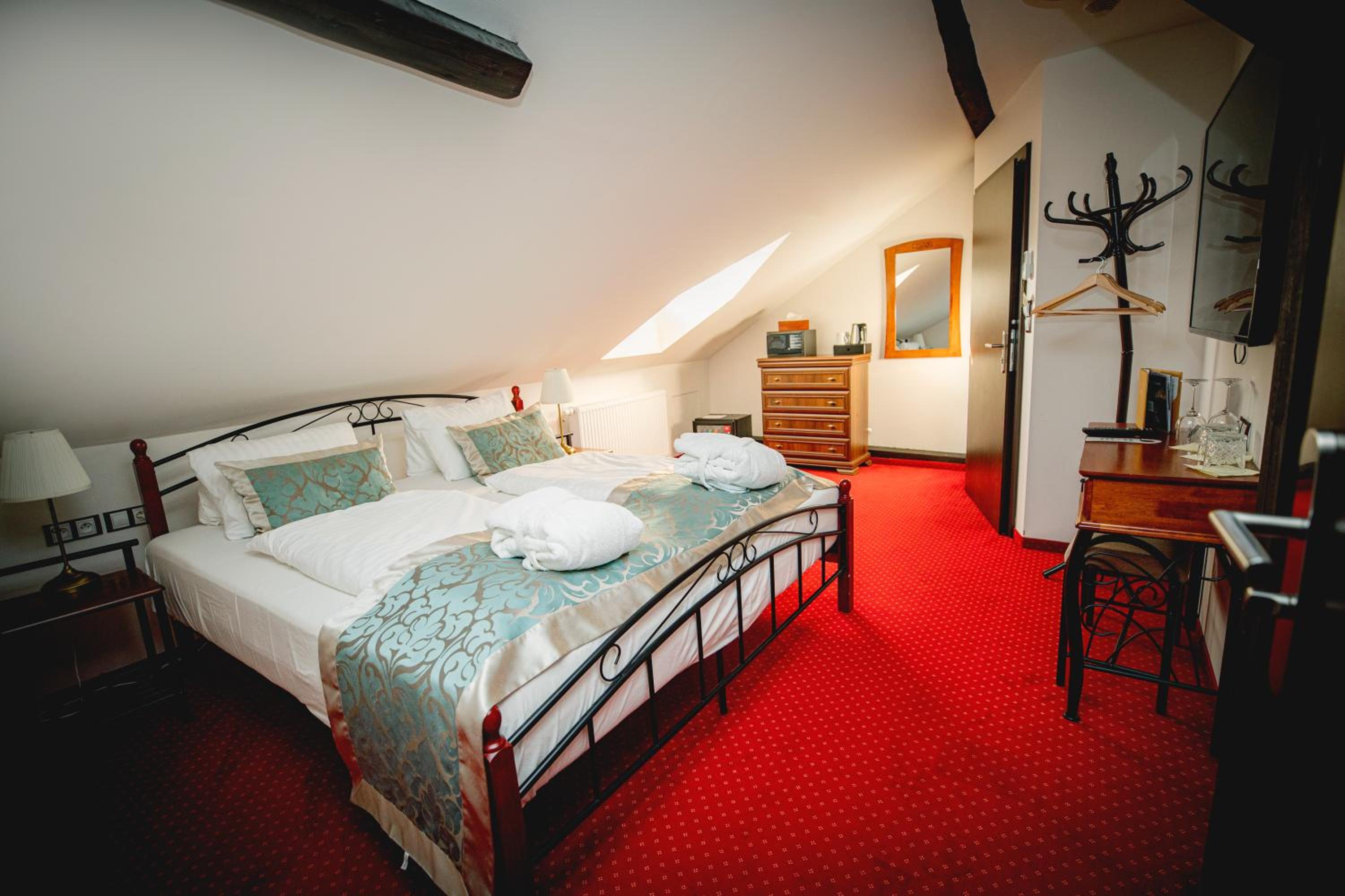 Double Room with Terrace - Photo 8