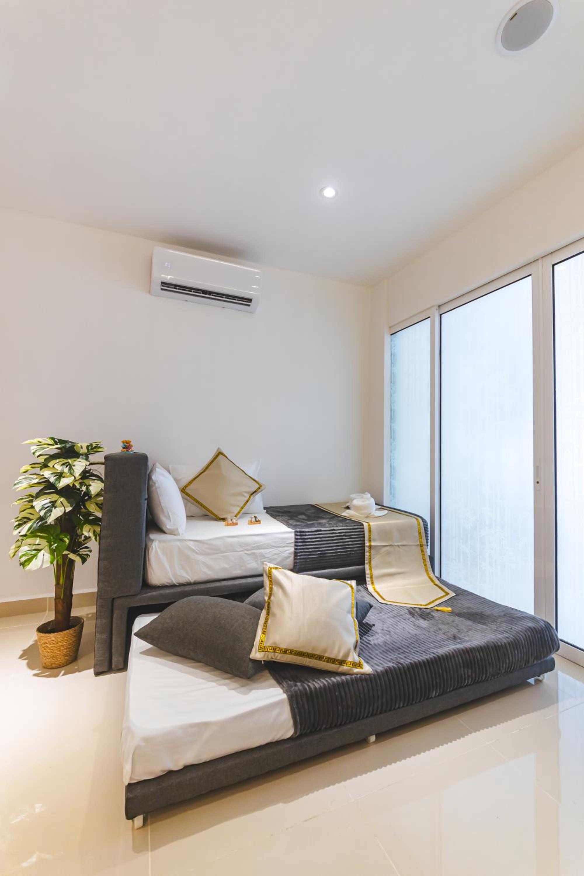 Suite with Sea View - Photo 15