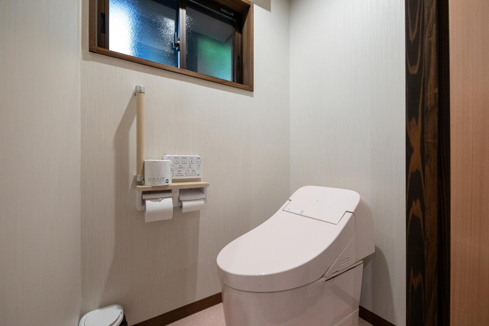 Twin Room with Private Hot Spring photo 2