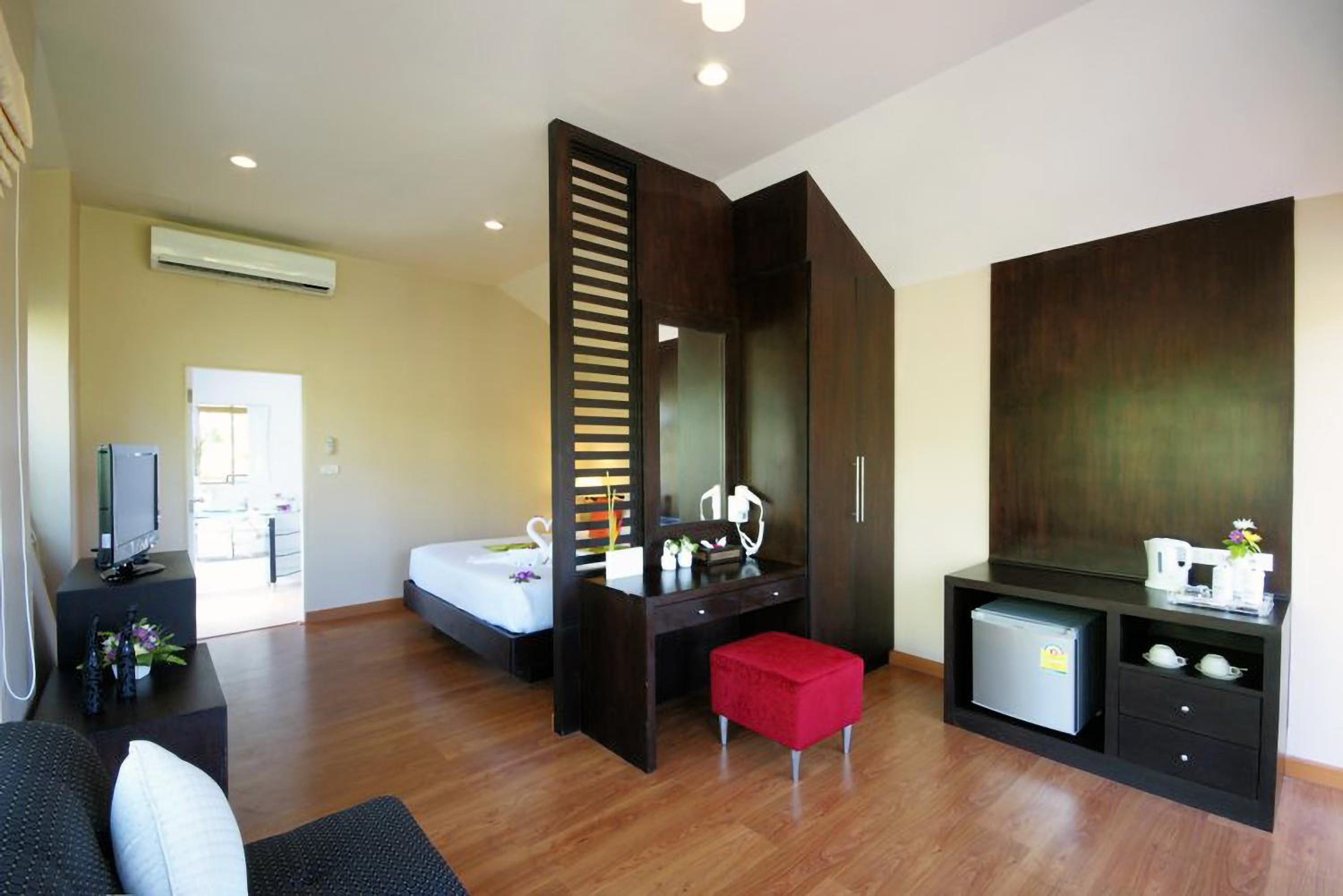 Palm Twin Villa - Photo 5