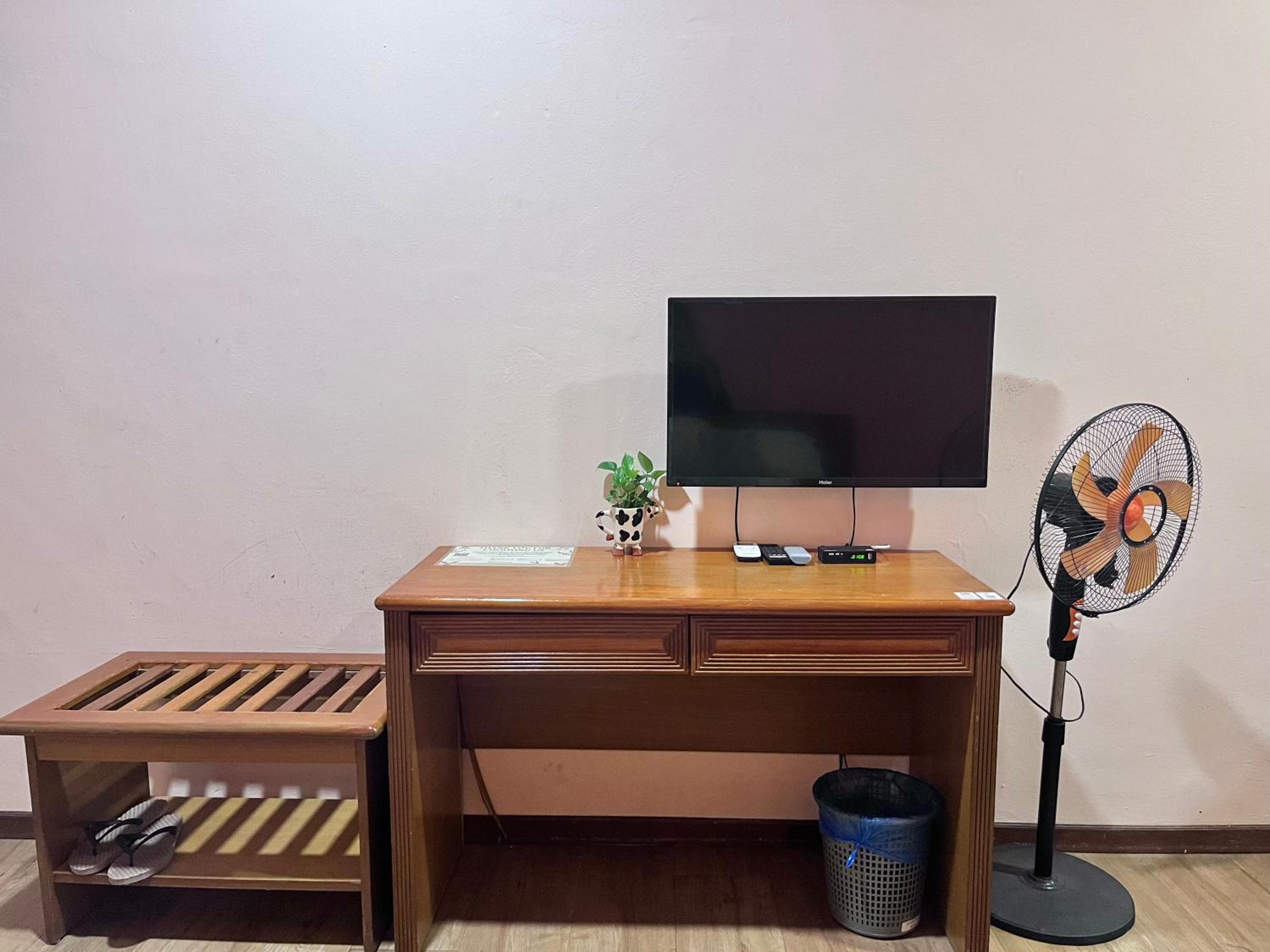 Triple Room with Balcony - Photo 4