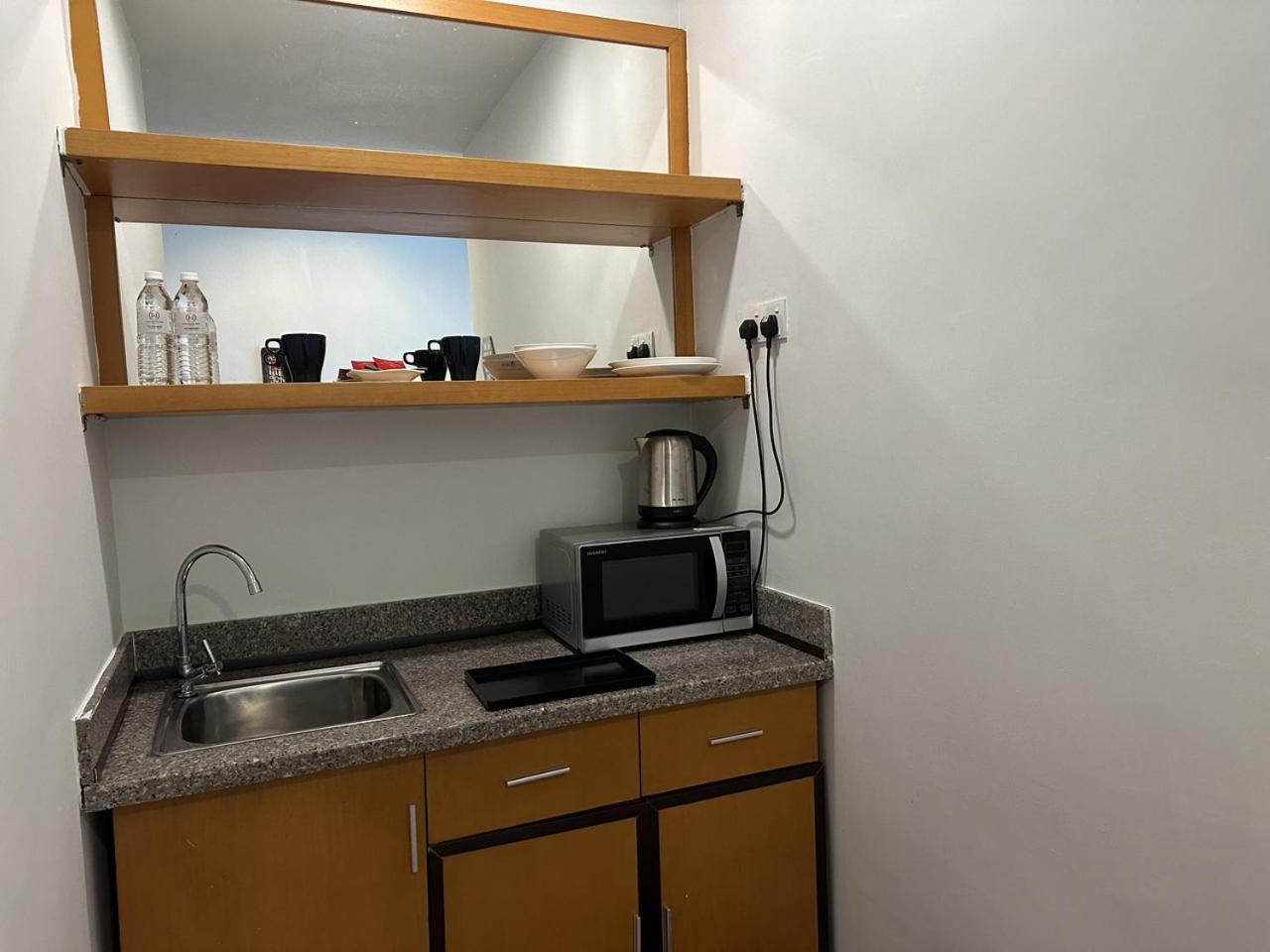 Double Room - Photo 9