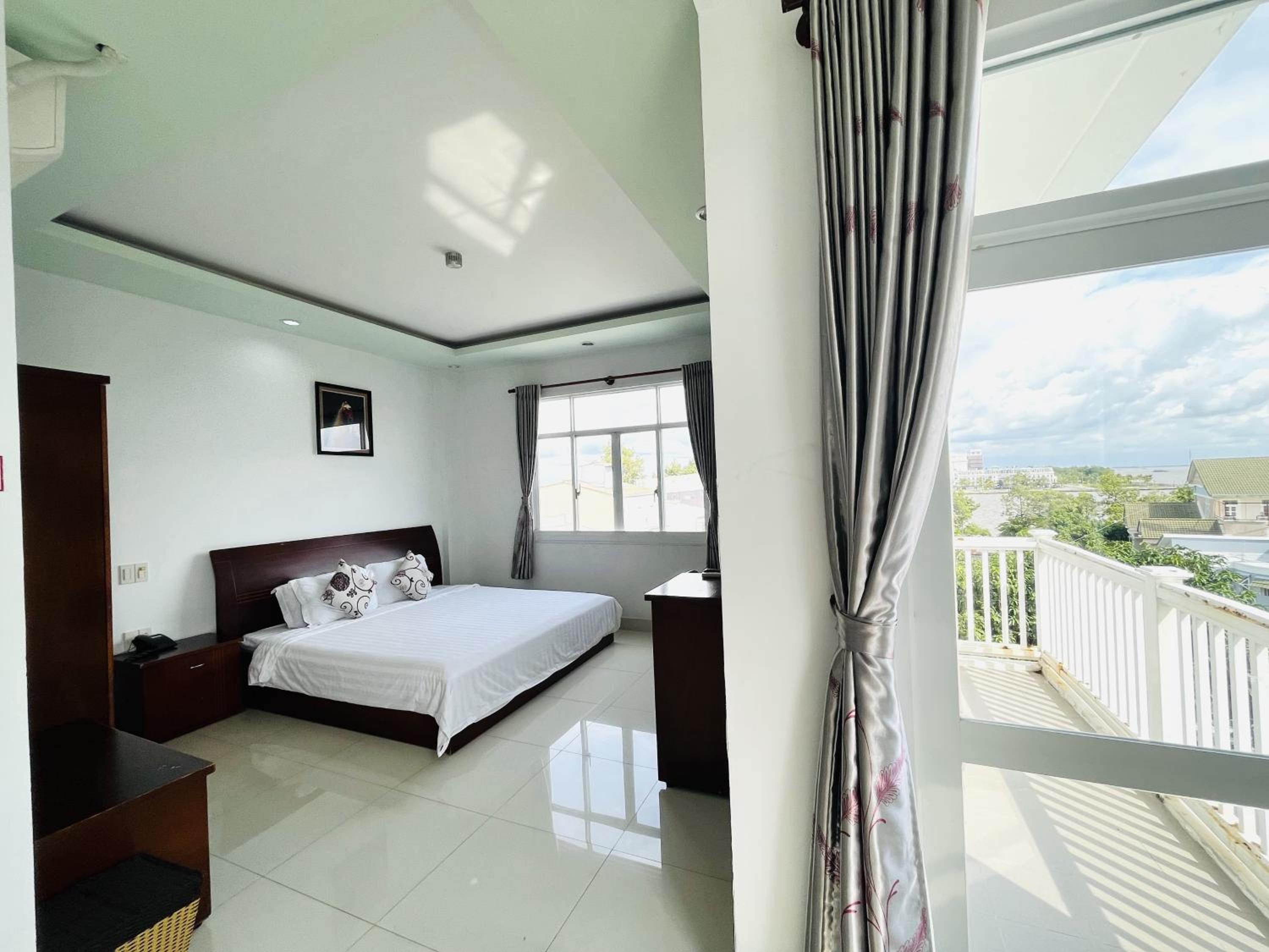 Double Room With Terrace