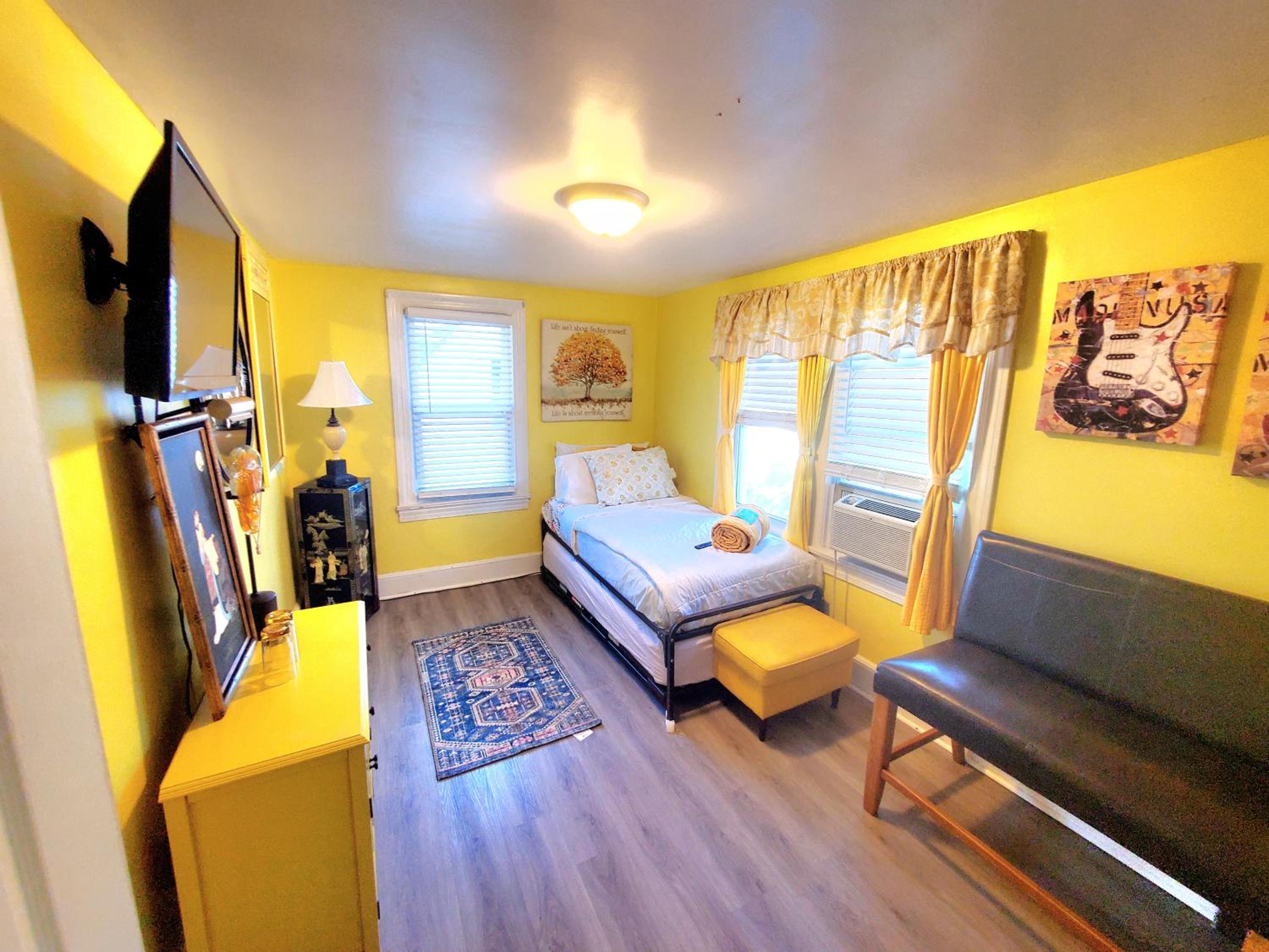 Double or Twin Room photo 1