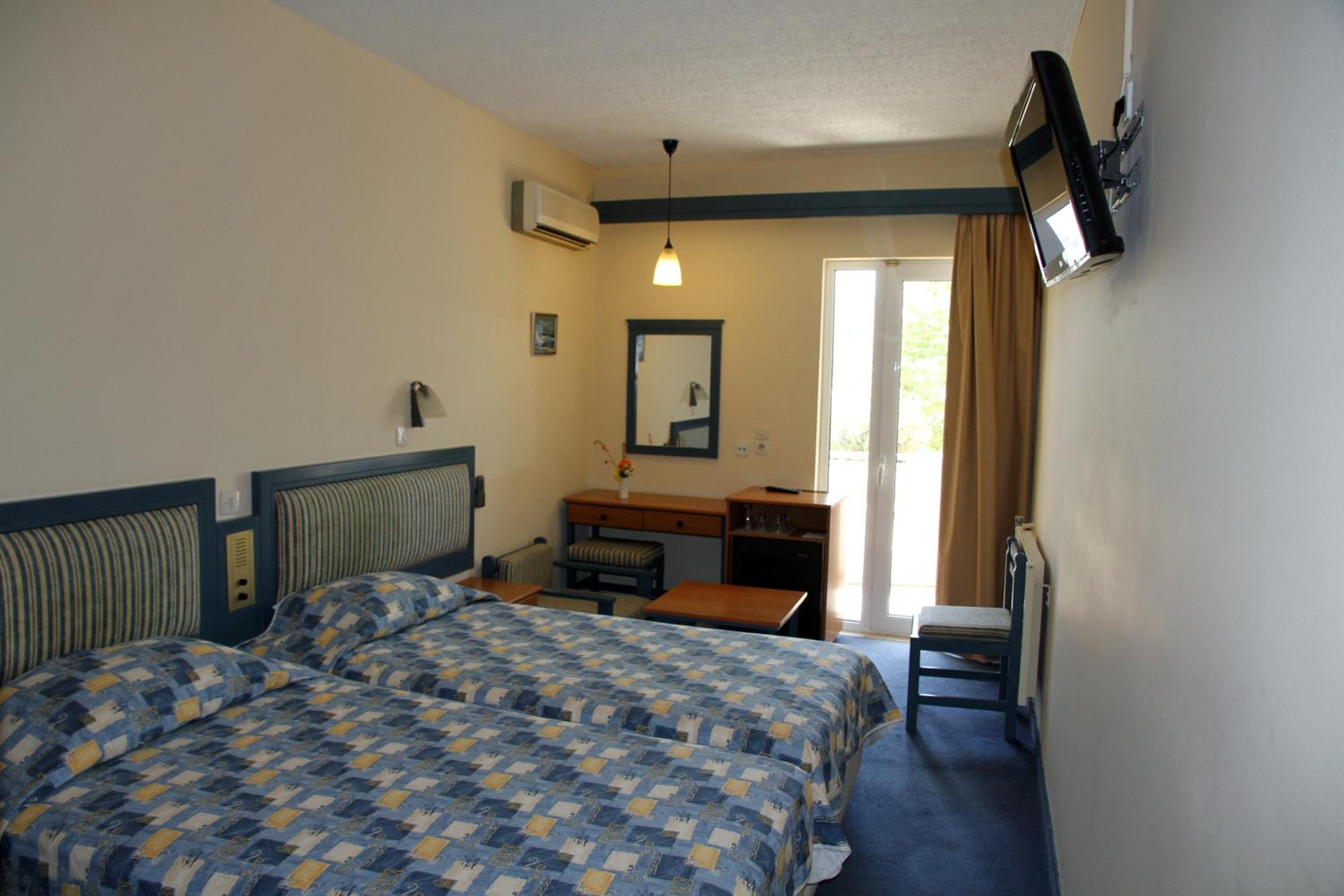 Triple Room photo 3