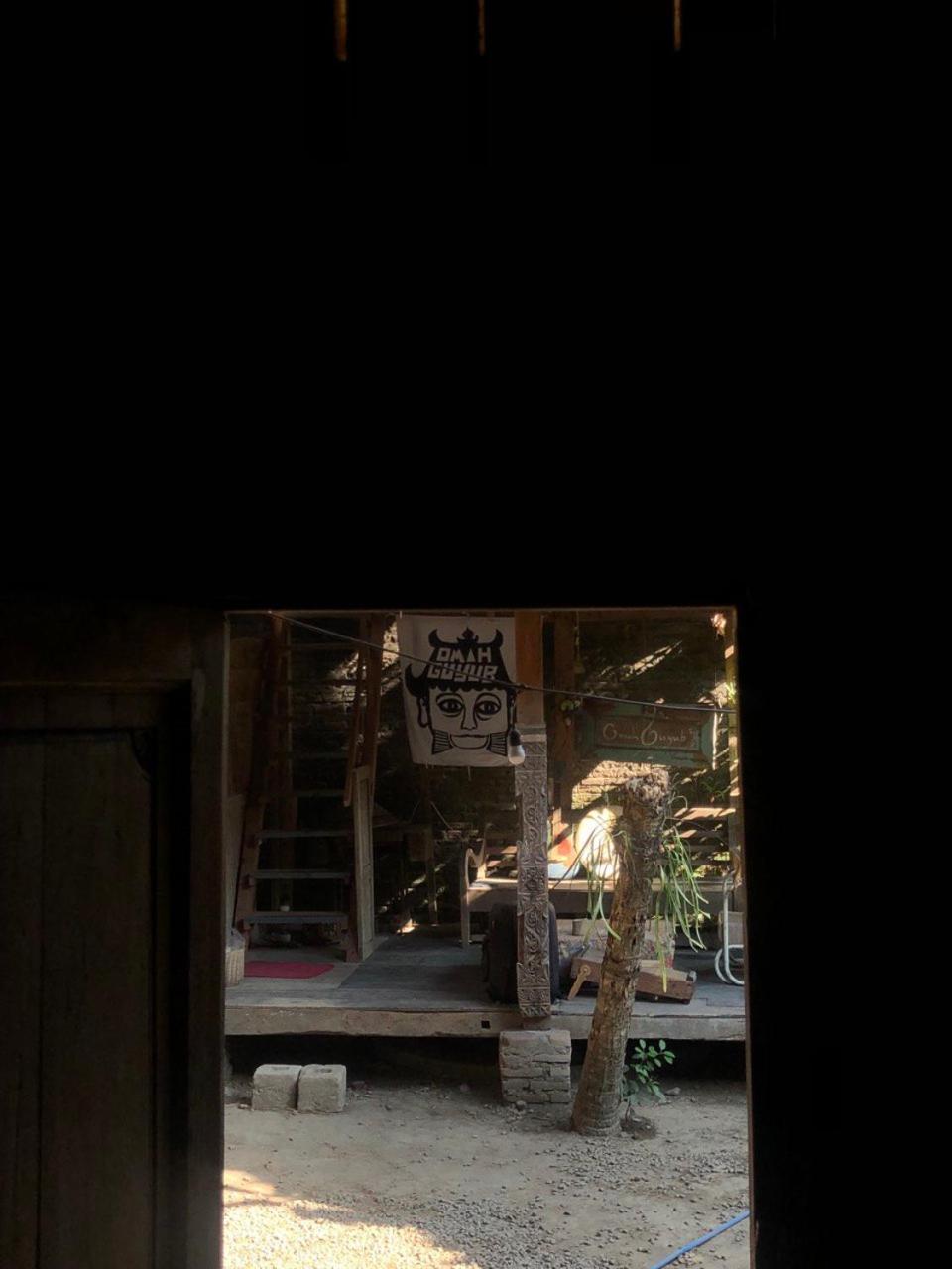 Small Twin Room - Photo 5