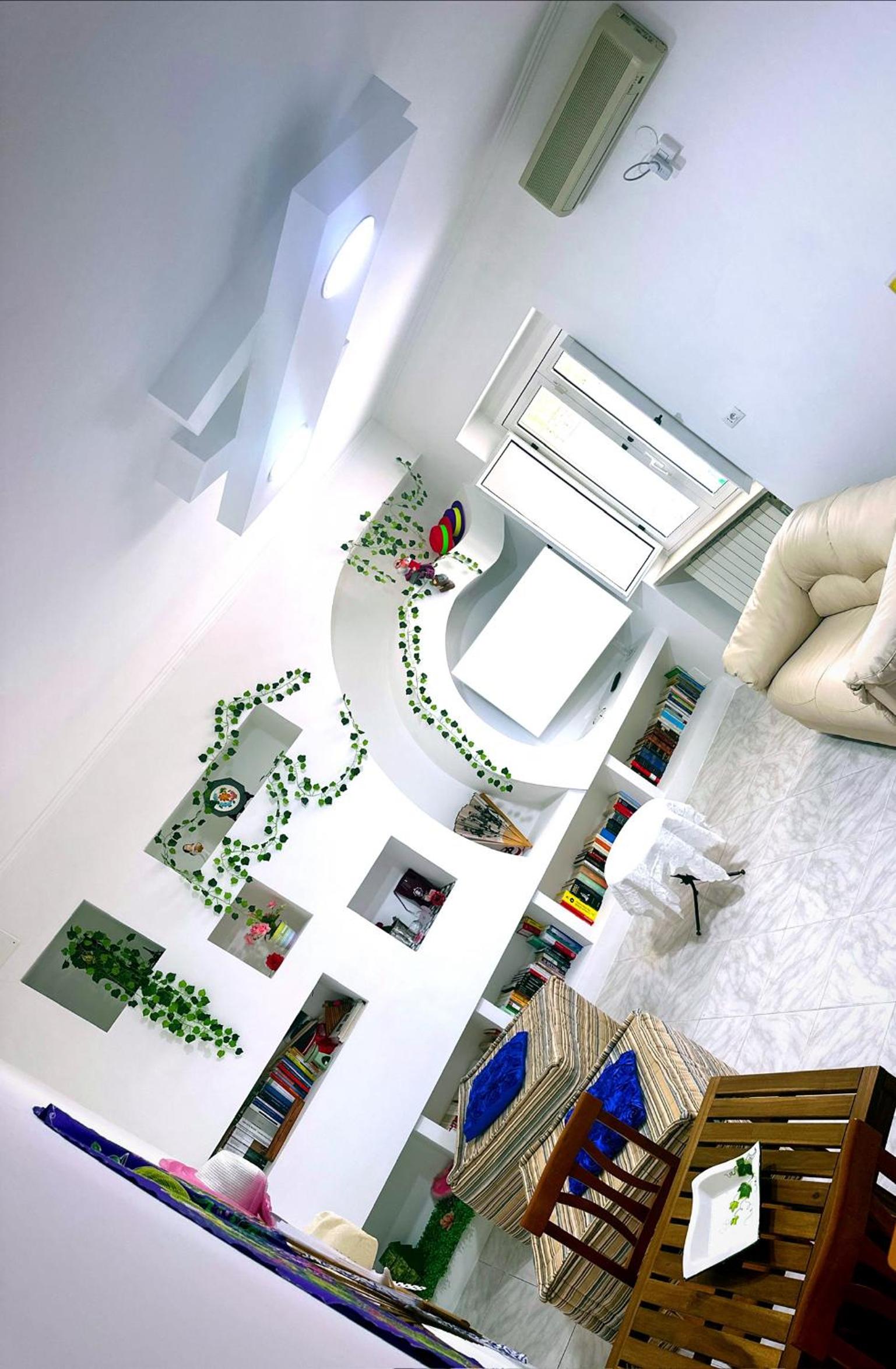 Queen Room with Garden View - Photo 12