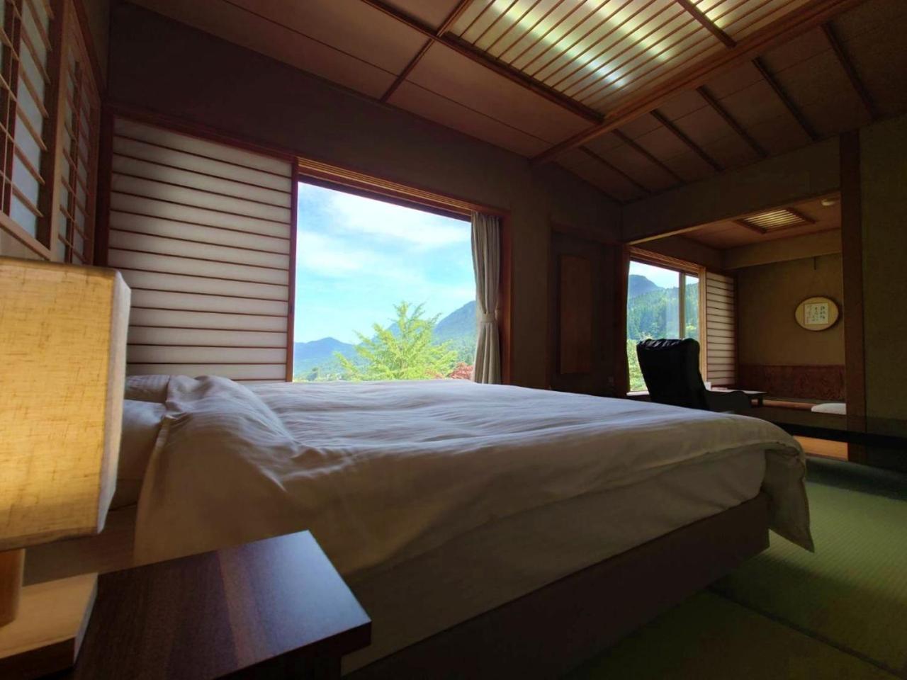 Standard Double Room - Photo 18