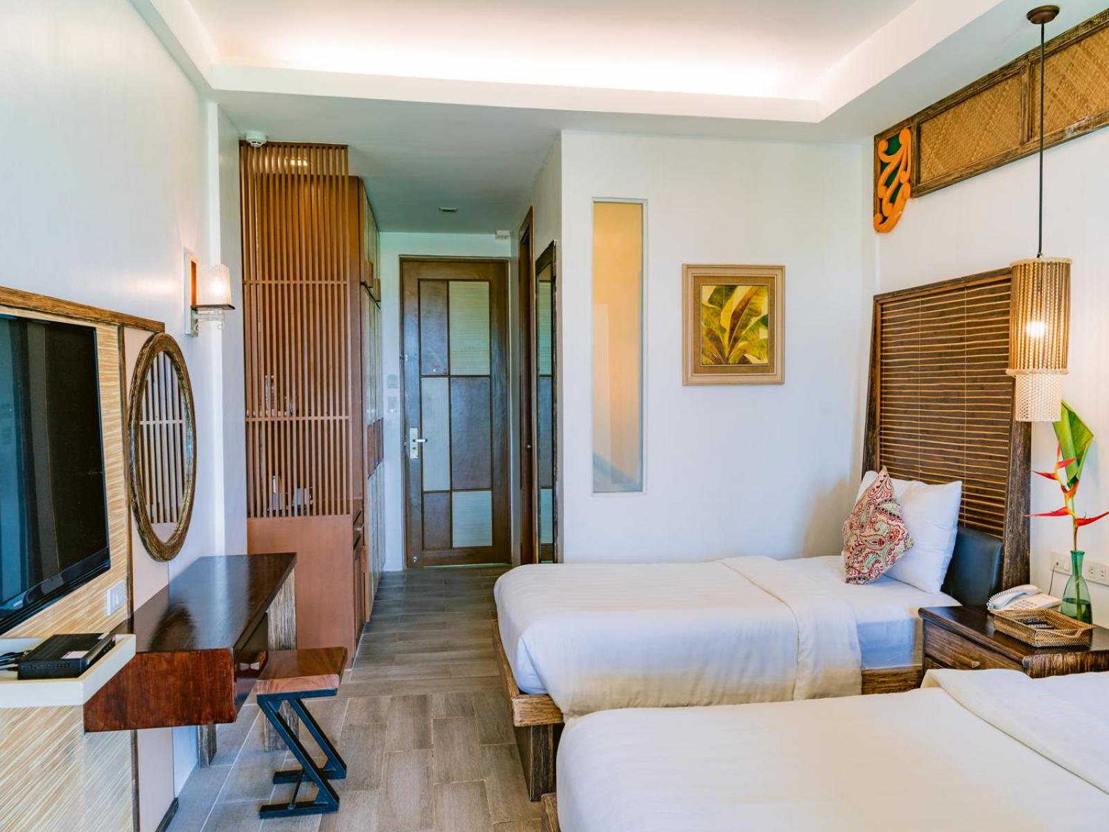 Superior Double or Twin Room photo 3