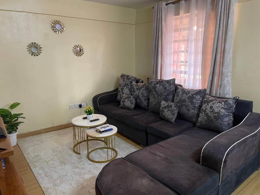 One-Bedroom Apartment photo 2